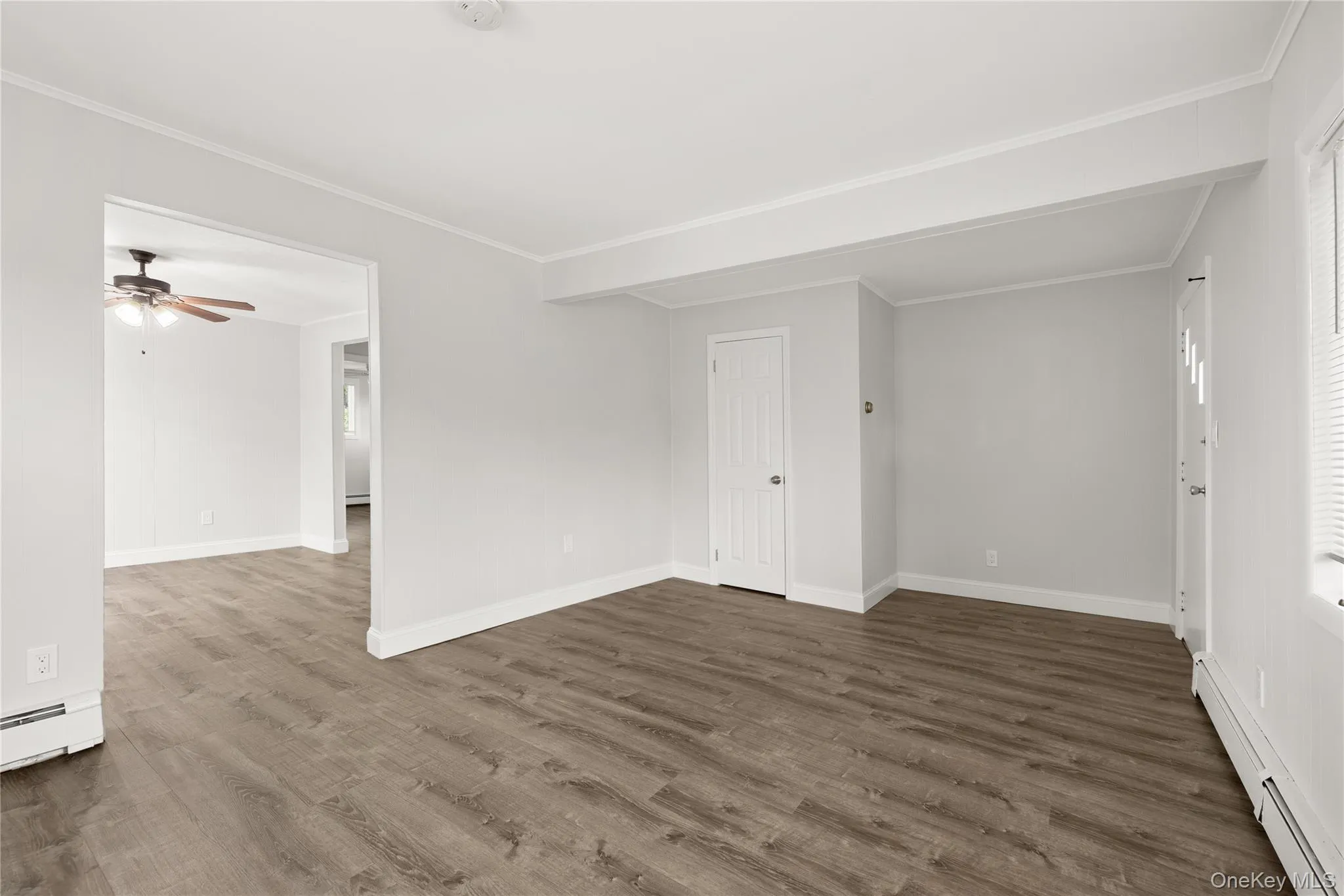 175 Centre Avenue, Babylon, NY, 2 Bedrooms Bedrooms, 5 Rooms Rooms,1 BathroomBathrooms,Residential Lease,For Rent,Centre,0,1031603 175 Centre Avenue, Babylon, NY, 2 Bedrooms Bedrooms, 5 Rooms Rooms,1 BathroomBathrooms,Residential Lease,For Rent,Centre,0,1031603