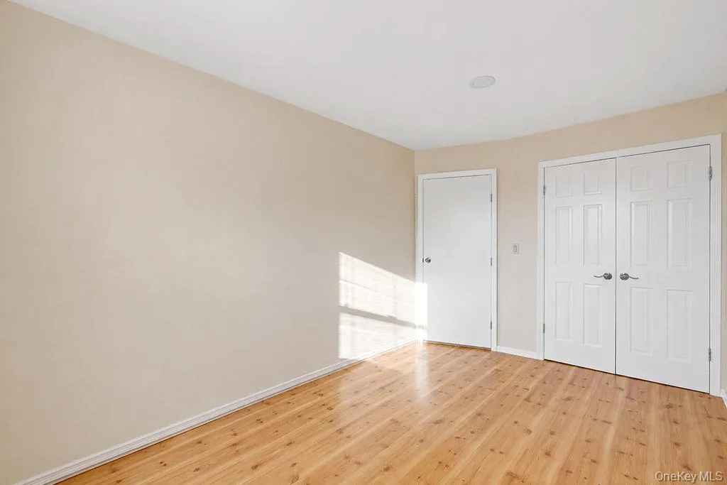 150-07 95th Street, New York, NY, 3 Bedrooms Bedrooms, 6 Rooms Rooms,2 BathroomsBathrooms,Residential,For Rent,95th,0,1031604 150-07 95th Street, New York, NY, 3 Bedrooms Bedrooms, 6 Rooms Rooms,2 BathroomsBathrooms,Residential,For Rent,95th,0,1031604