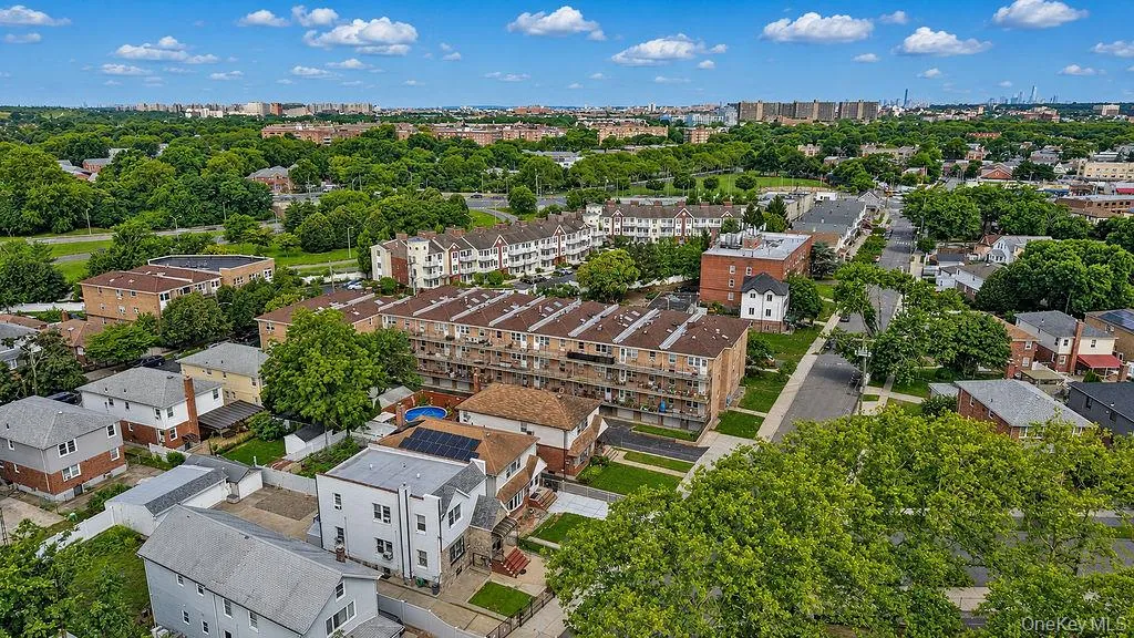 150-07 95th Street, New York, NY, 3 Bedrooms Bedrooms, 6 Rooms Rooms,2 BathroomsBathrooms,Residential,For Rent,95th,0,1031604 150-07 95th Street, New York, NY, 3 Bedrooms Bedrooms, 6 Rooms Rooms,2 BathroomsBathrooms,Residential,For Rent,95th,0,1031604