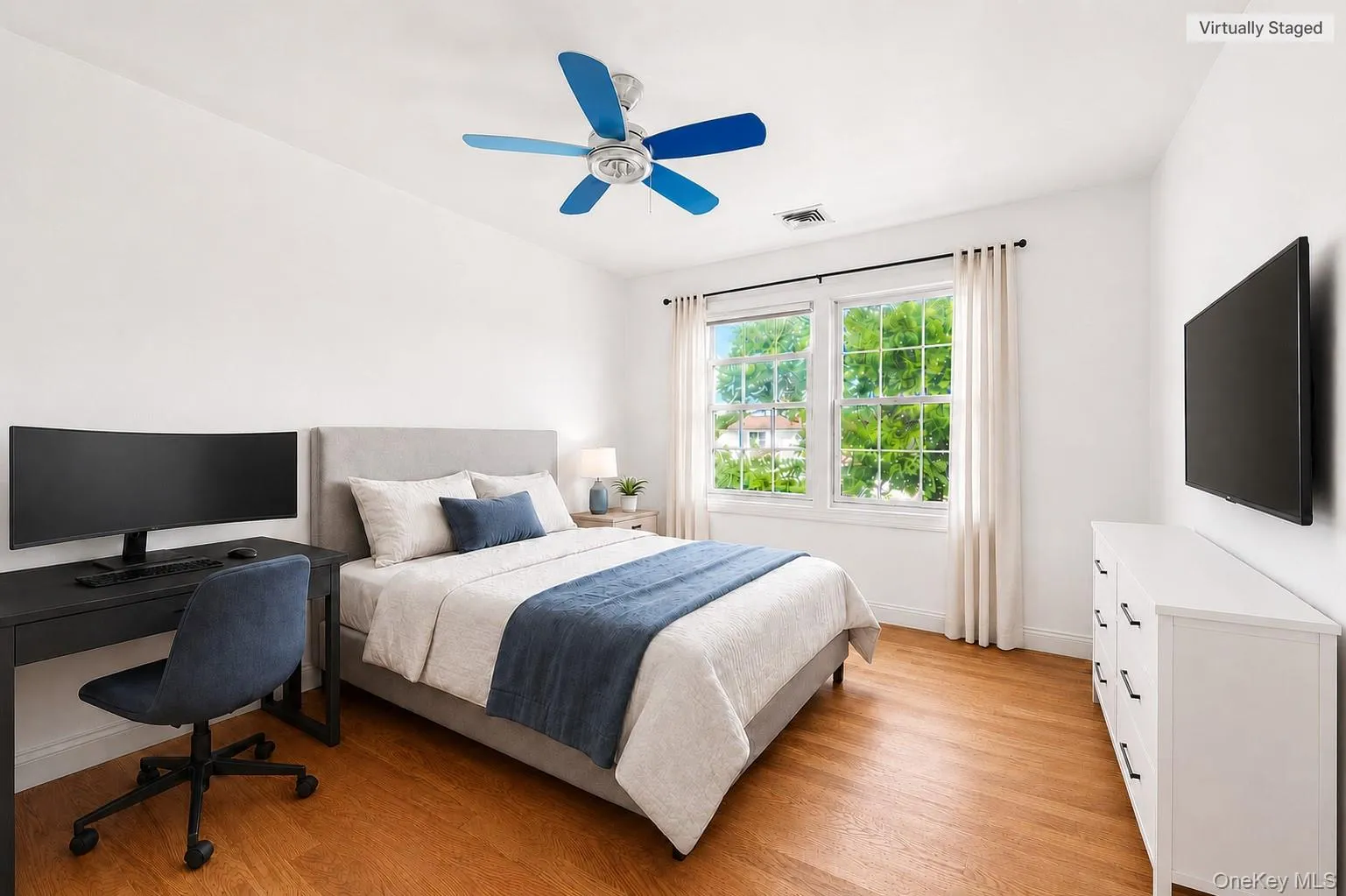 19 Manetto Drive, Oyster Bay, NY, 4 Bedrooms Bedrooms, 10 Rooms Rooms,3 BathroomsBathrooms,Residential,For Rent,Manetto,0,1031606 19 Manetto Drive, Oyster Bay, NY, 4 Bedrooms Bedrooms, 10 Rooms Rooms,3 BathroomsBathrooms,Residential,For Rent,Manetto,0,1031606