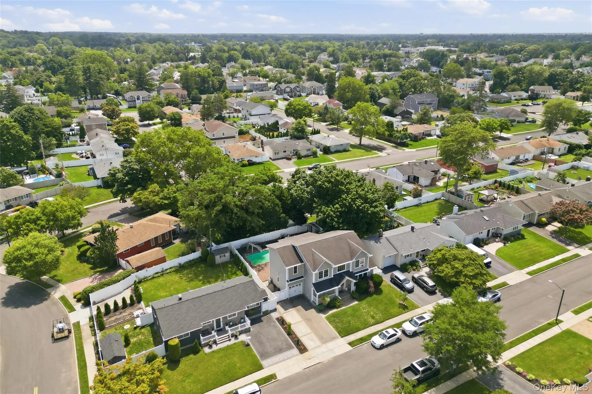 19 Manetto Drive, Oyster Bay, NY, 4 Bedrooms Bedrooms, 10 Rooms Rooms,3 BathroomsBathrooms,Residential,For Rent,Manetto,0,1031606 19 Manetto Drive, Oyster Bay, NY, 4 Bedrooms Bedrooms, 10 Rooms Rooms,3 BathroomsBathrooms,Residential,For Rent,Manetto,0,1031606