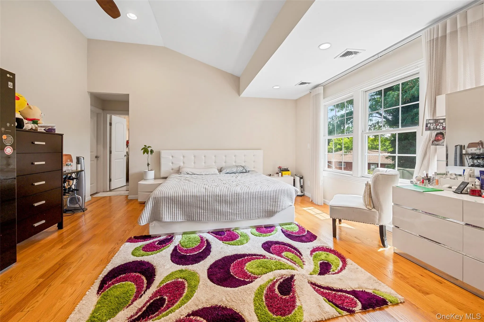 19 Manetto Drive, Oyster Bay, NY, 4 Bedrooms Bedrooms, 10 Rooms Rooms,3 BathroomsBathrooms,Residential,For Rent,Manetto,0,1031606 19 Manetto Drive, Oyster Bay, NY, 4 Bedrooms Bedrooms, 10 Rooms Rooms,3 BathroomsBathrooms,Residential,For Rent,Manetto,0,1031606