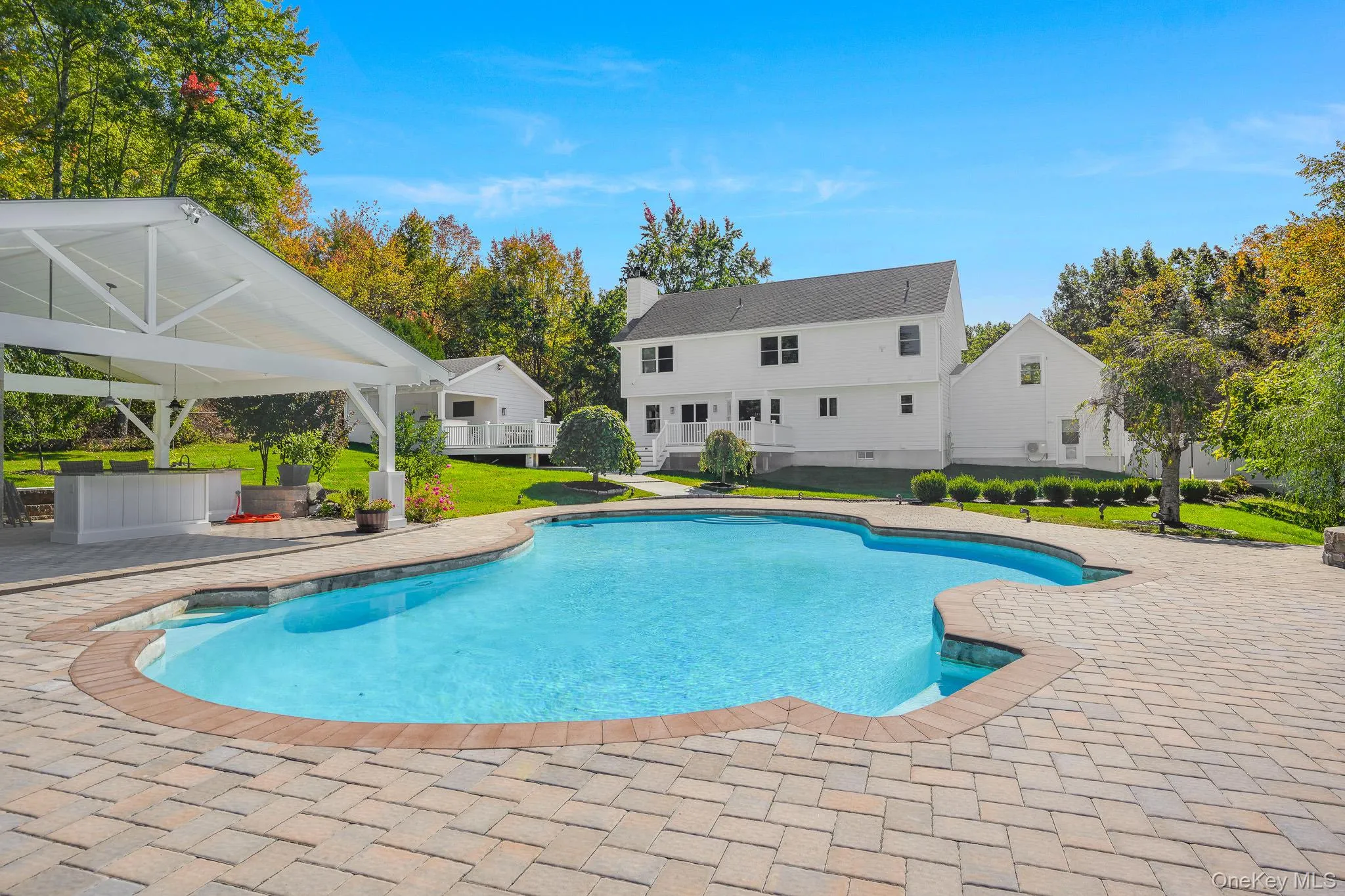 Freeform gunite pool. Freeform gunite pool.