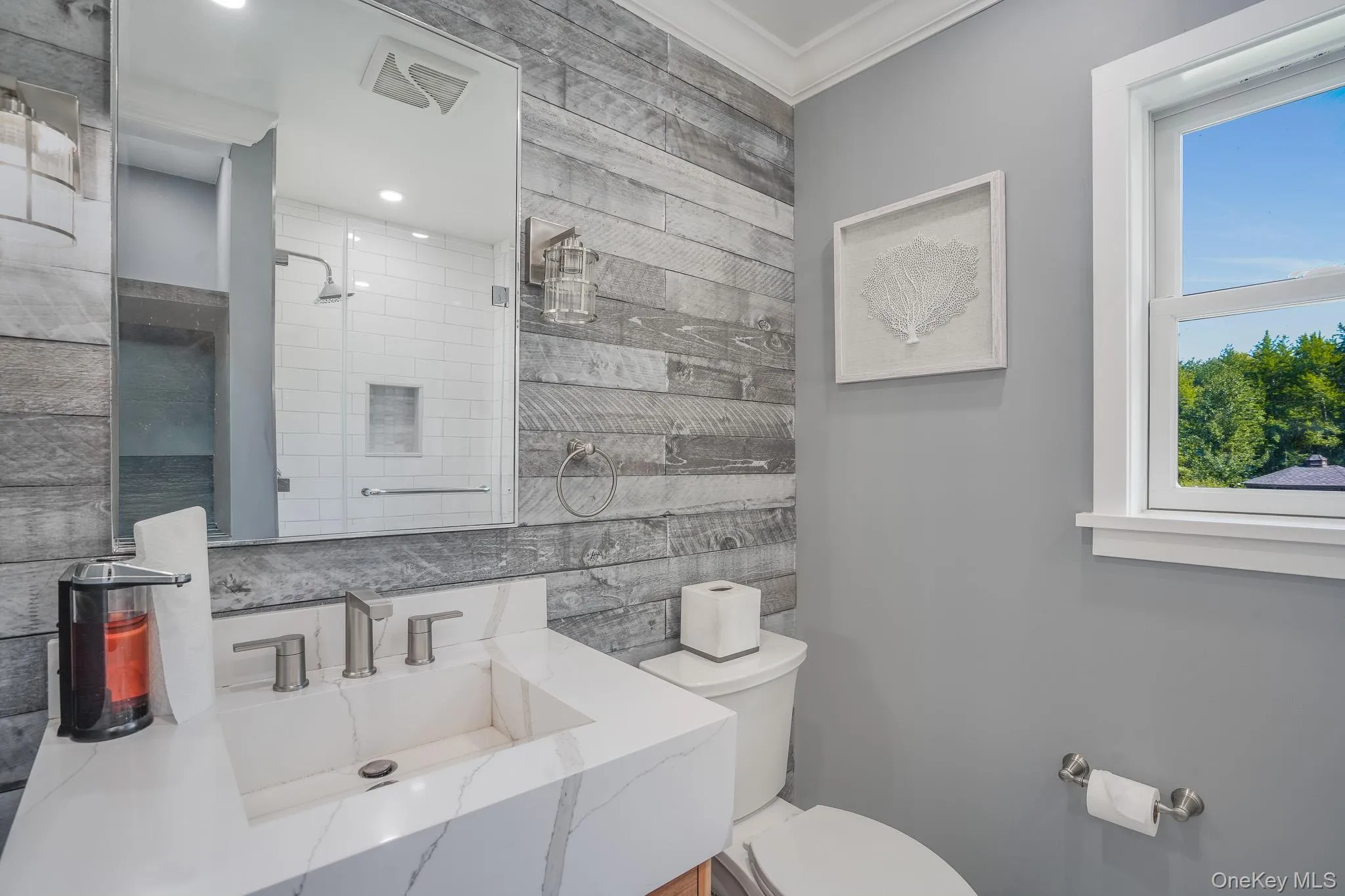 Bathroom on the main level. Bathroom on the main level.