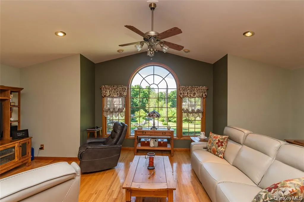 31 Bendlin Lane, Wallkill, NY, 3 Bedrooms Bedrooms, 9 Rooms Rooms,2 BathroomsBathrooms,Residential,For Rent,Bendlin,0,1031608 31 Bendlin Lane, Wallkill, NY, 3 Bedrooms Bedrooms, 9 Rooms Rooms,2 BathroomsBathrooms,Residential,For Rent,Bendlin,0,1031608