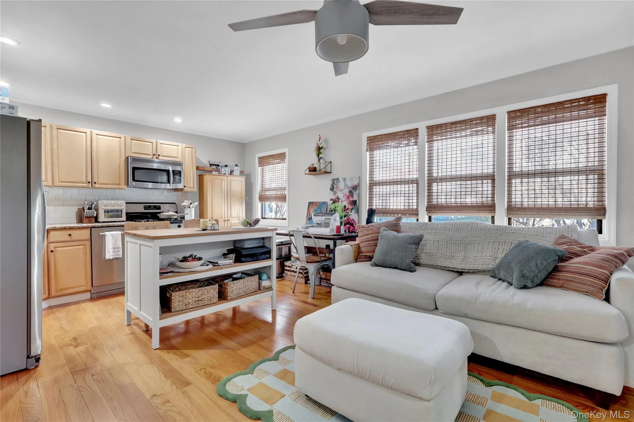 65 Broadway, Long Beach, NY, 1 Bedroom Bedrooms, 3 Rooms Rooms,1 BathroomBathrooms,Residential Lease,For Rent,Broadway,0,1031616 65 Broadway, Long Beach, NY, 1 Bedroom Bedrooms, 3 Rooms Rooms,1 BathroomBathrooms,Residential Lease,For Rent,Broadway,0,1031616