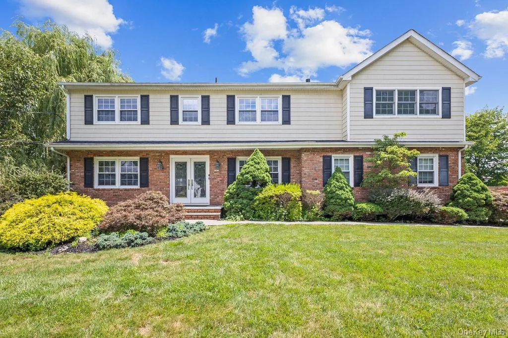 16 Yale Drive, Clarkstown, NY, 5 Bedrooms Bedrooms, 14 Rooms Rooms,3 BathroomsBathrooms,Residential,For Rent,Yale,0,1031617 16 Yale Drive, Clarkstown, NY, 5 Bedrooms Bedrooms, 14 Rooms Rooms,3 BathroomsBathrooms,Residential,For Rent,Yale,0,1031617