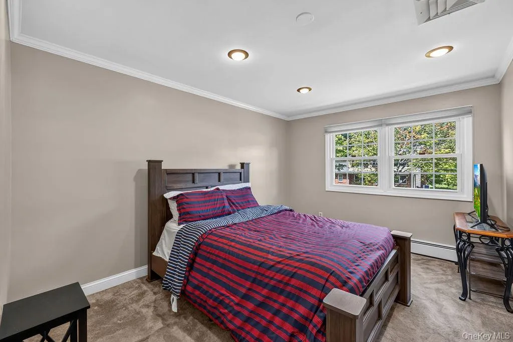 16 Yale Drive, Clarkstown, NY, 5 Bedrooms Bedrooms, 14 Rooms Rooms,3 BathroomsBathrooms,Residential,For Rent,Yale,0,1031617 16 Yale Drive, Clarkstown, NY, 5 Bedrooms Bedrooms, 14 Rooms Rooms,3 BathroomsBathrooms,Residential,For Rent,Yale,0,1031617