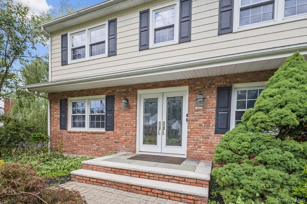 16 Yale Drive, Clarkstown, NY, 5 Bedrooms Bedrooms, 14 Rooms Rooms,3 BathroomsBathrooms,Residential,For Rent,Yale,0,1031617 16 Yale Drive, Clarkstown, NY, 5 Bedrooms Bedrooms, 14 Rooms Rooms,3 BathroomsBathrooms,Residential,For Rent,Yale,0,1031617