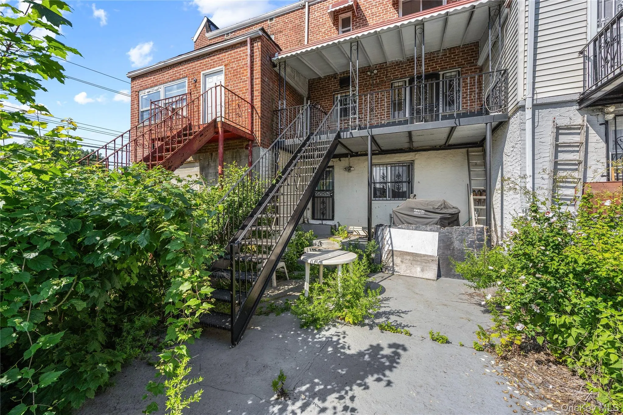3302 Tiemann Avenue, New York, NY, 4 Bedrooms Bedrooms, 10 Rooms Rooms,2 BathroomsBathrooms,Residential,For Rent,Tiemann,0,1031618 3302 Tiemann Avenue, New York, NY, 4 Bedrooms Bedrooms, 10 Rooms Rooms,2 BathroomsBathrooms,Residential,For Rent,Tiemann,0,1031618