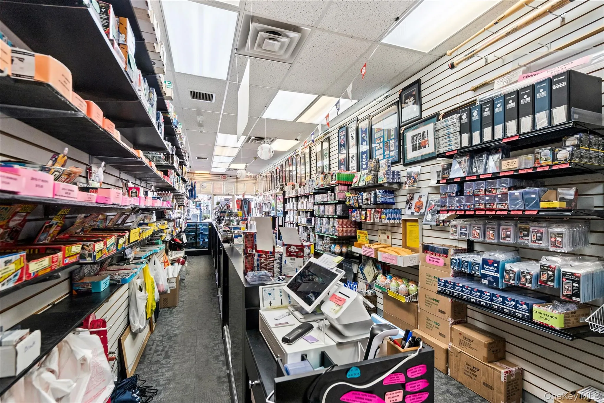 9 Atlantic Avenue, Hempstead, NY, ,Commercial Lease,For Rent,Atlantic,0,1031620 9 Atlantic Avenue, Hempstead, NY, ,Commercial Lease,For Rent,Atlantic,0,1031620