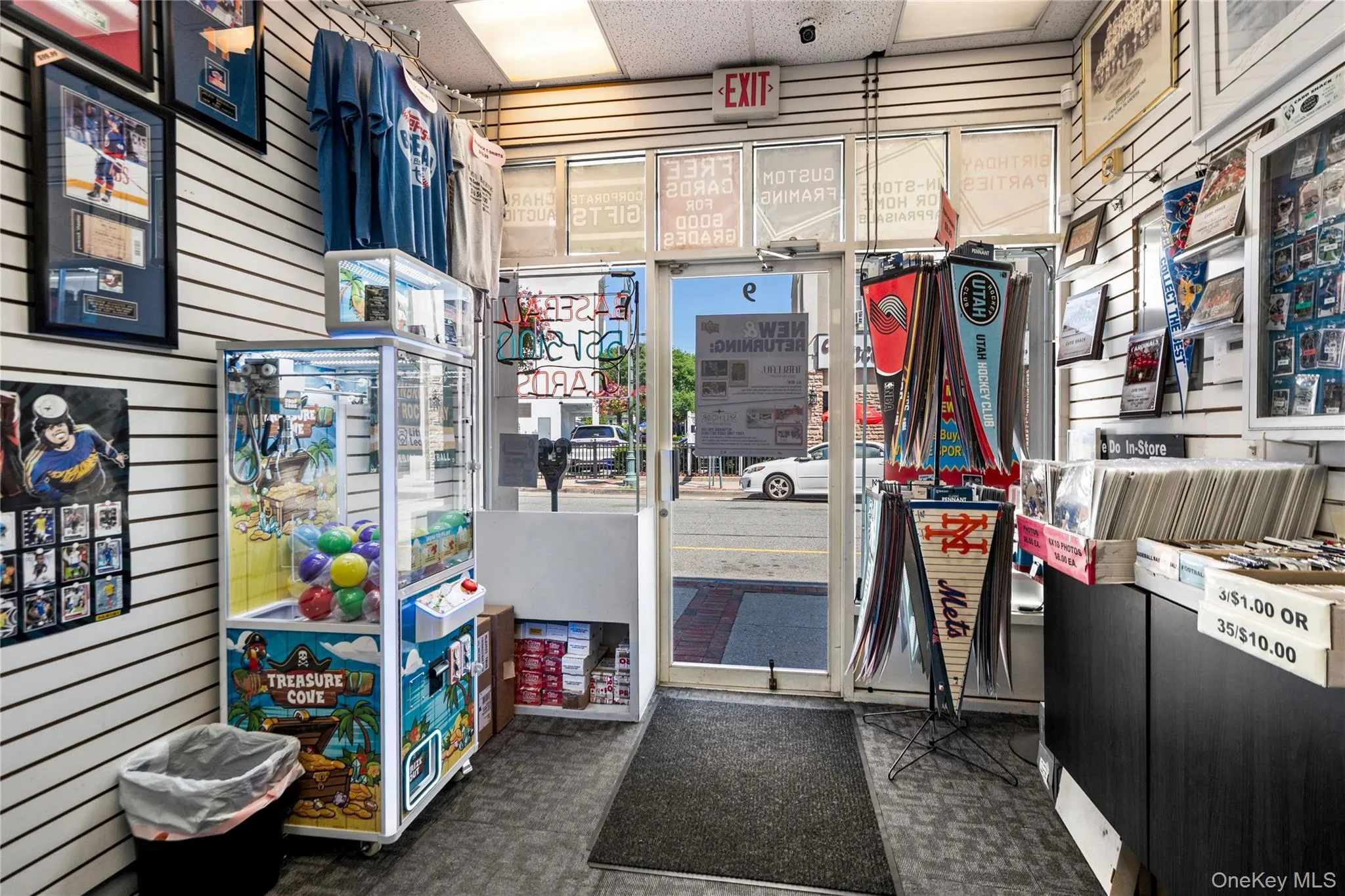 9 Atlantic Avenue, Hempstead, NY, ,Commercial Lease,For Rent,Atlantic,0,1031620 9 Atlantic Avenue, Hempstead, NY, ,Commercial Lease,For Rent,Atlantic,0,1031620
