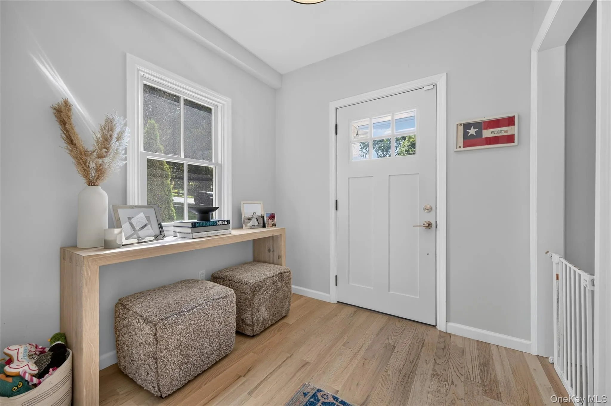 15 Bayview Avenue, North Hempstead, NY, 3 Bedrooms Bedrooms, 8 Rooms Rooms,2 BathroomsBathrooms,Residential Lease,For Rent,Bayview,0,1031622 15 Bayview Avenue, North Hempstead, NY, 3 Bedrooms Bedrooms, 8 Rooms Rooms,2 BathroomsBathrooms,Residential Lease,For Rent,Bayview,0,1031622