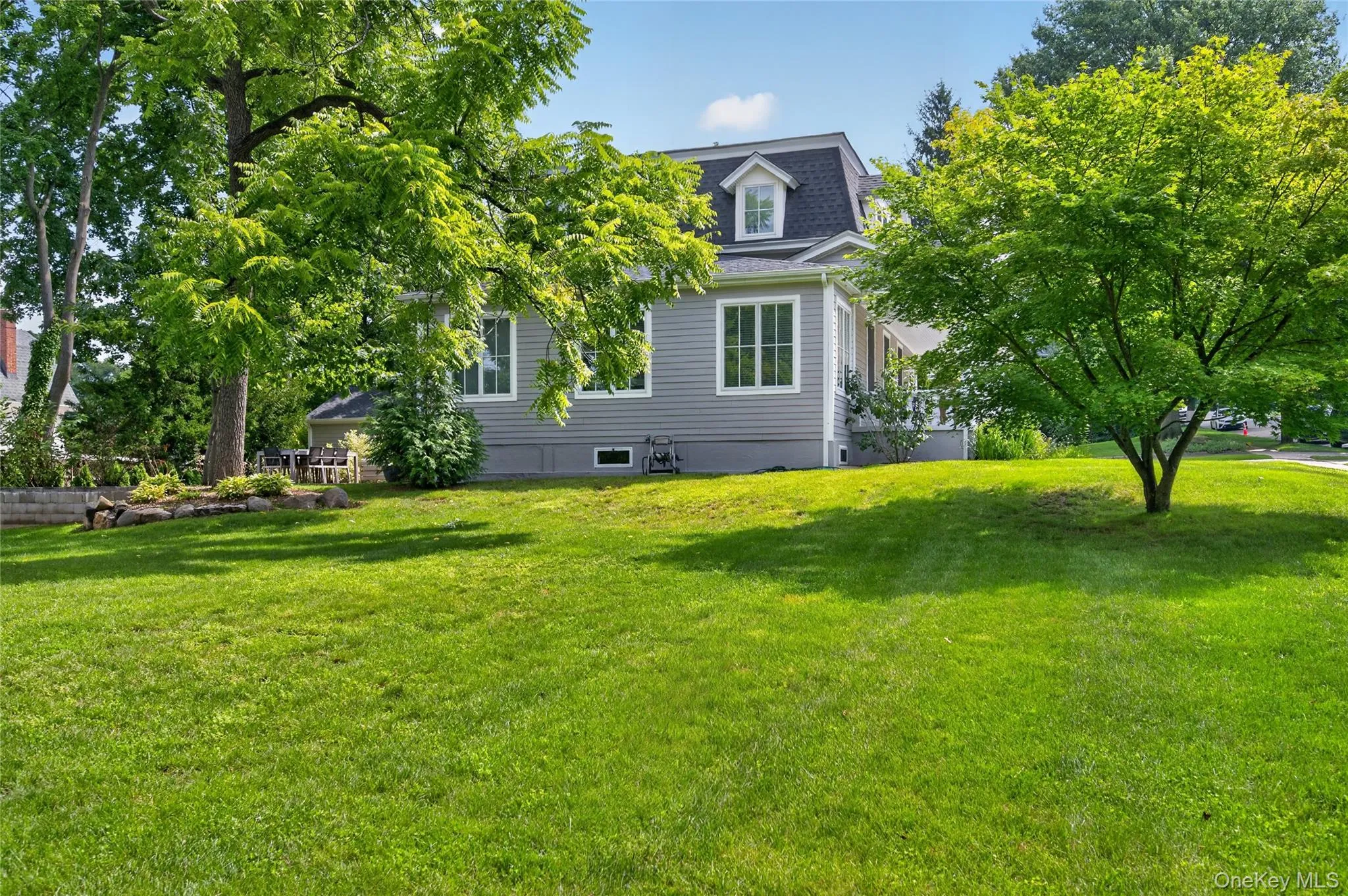 15 Bayview Avenue, North Hempstead, NY, 3 Bedrooms Bedrooms, 8 Rooms Rooms,2 BathroomsBathrooms,Residential Lease,For Rent,Bayview,0,1031622 15 Bayview Avenue, North Hempstead, NY, 3 Bedrooms Bedrooms, 8 Rooms Rooms,2 BathroomsBathrooms,Residential Lease,For Rent,Bayview,0,1031622