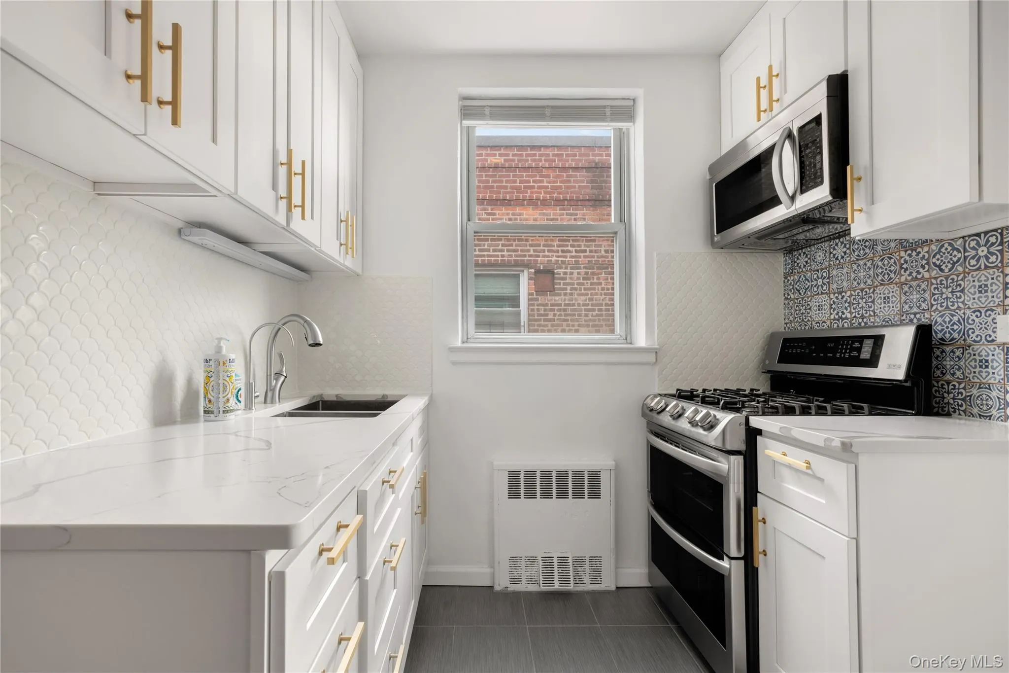 102-55 67th Drive, New York, NY, 2 Bedrooms Bedrooms, 4 Rooms Rooms,1 BathroomBathrooms,Residential Lease,For Rent,67th,0,1031623 102-55 67th Drive, New York, NY, 2 Bedrooms Bedrooms, 4 Rooms Rooms,1 BathroomBathrooms,Residential Lease,For Rent,67th,0,1031623
