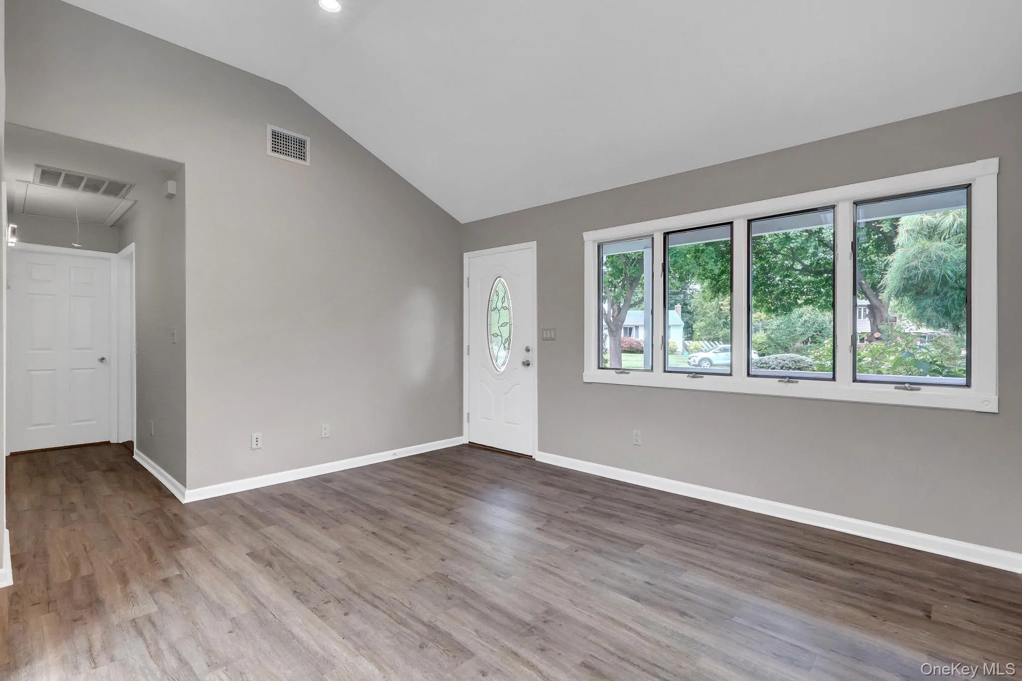 466 4th Street, Islip, NY, 3 Bedrooms Bedrooms, 7 Rooms Rooms,2 BathroomsBathrooms,Residential,For Rent,4th,0,1031624 466 4th Street, Islip, NY, 3 Bedrooms Bedrooms, 7 Rooms Rooms,2 BathroomsBathrooms,Residential,For Rent,4th,0,1031624