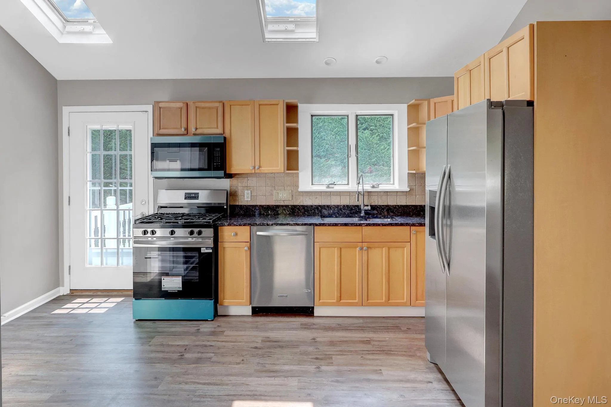 466 4th Street, Islip, NY, 3 Bedrooms Bedrooms, 7 Rooms Rooms,2 BathroomsBathrooms,Residential,For Rent,4th,0,1031624 466 4th Street, Islip, NY, 3 Bedrooms Bedrooms, 7 Rooms Rooms,2 BathroomsBathrooms,Residential,For Rent,4th,0,1031624