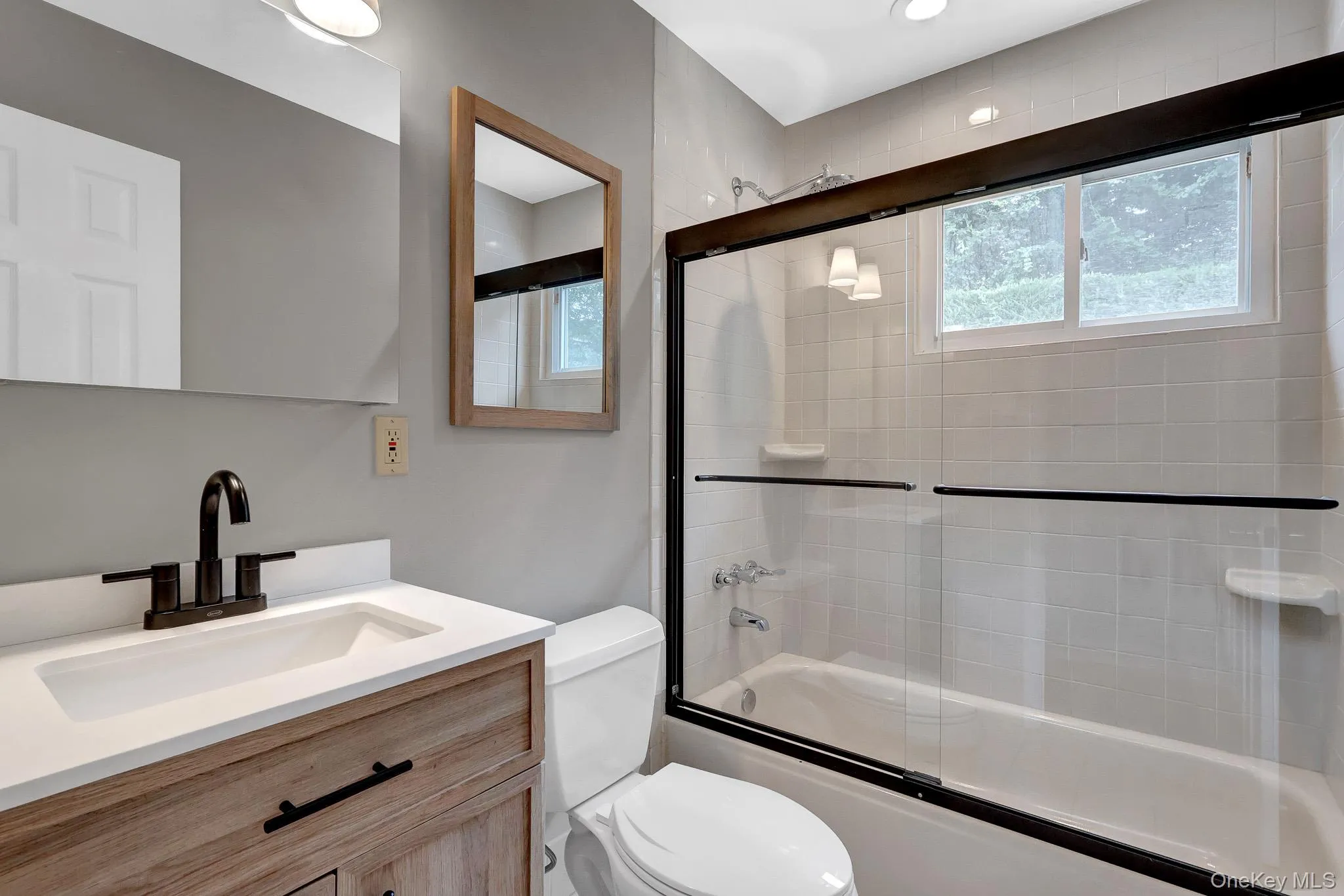 466 4th Street, Islip, NY, 3 Bedrooms Bedrooms, 7 Rooms Rooms,2 BathroomsBathrooms,Residential,For Rent,4th,0,1031624 466 4th Street, Islip, NY, 3 Bedrooms Bedrooms, 7 Rooms Rooms,2 BathroomsBathrooms,Residential,For Rent,4th,0,1031624