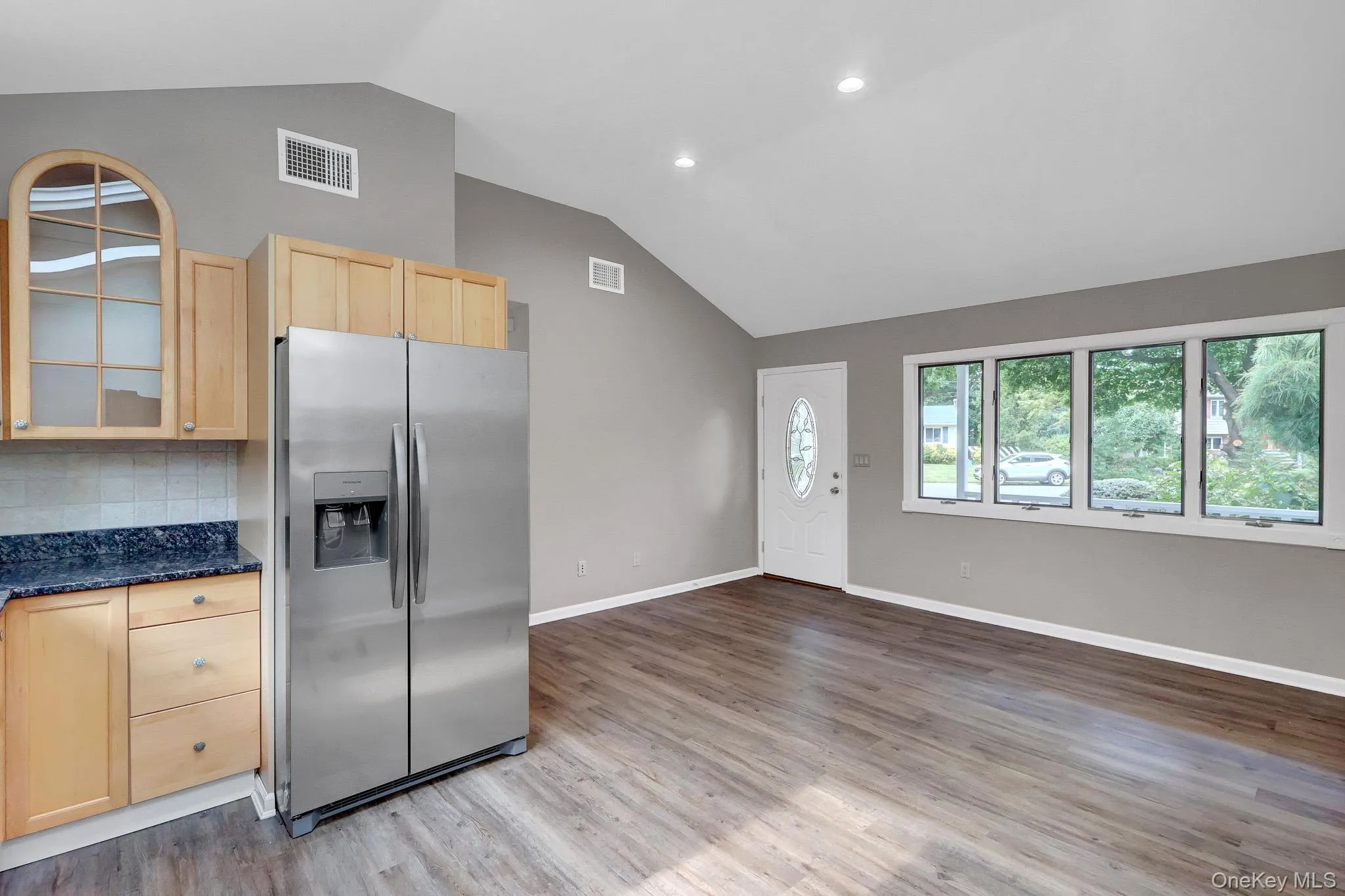466 4th Street, Islip, NY, 3 Bedrooms Bedrooms, 7 Rooms Rooms,2 BathroomsBathrooms,Residential,For Rent,4th,0,1031624 466 4th Street, Islip, NY, 3 Bedrooms Bedrooms, 7 Rooms Rooms,2 BathroomsBathrooms,Residential,For Rent,4th,0,1031624