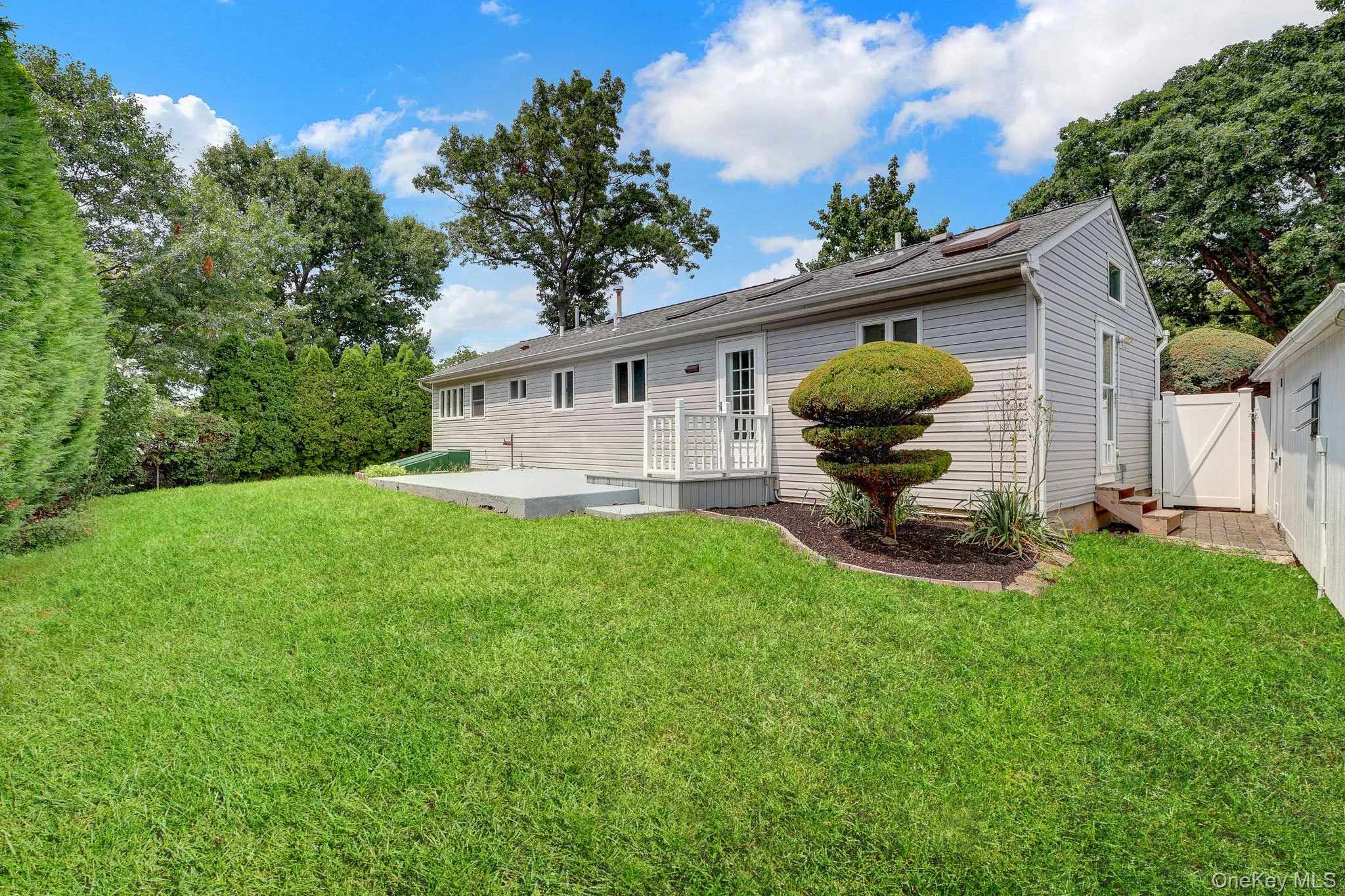 466 4th Street, Islip, NY, 3 Bedrooms Bedrooms, 7 Rooms Rooms,2 BathroomsBathrooms,Residential,For Rent,4th,0,1031624 466 4th Street, Islip, NY, 3 Bedrooms Bedrooms, 7 Rooms Rooms,2 BathroomsBathrooms,Residential,For Rent,4th,0,1031624