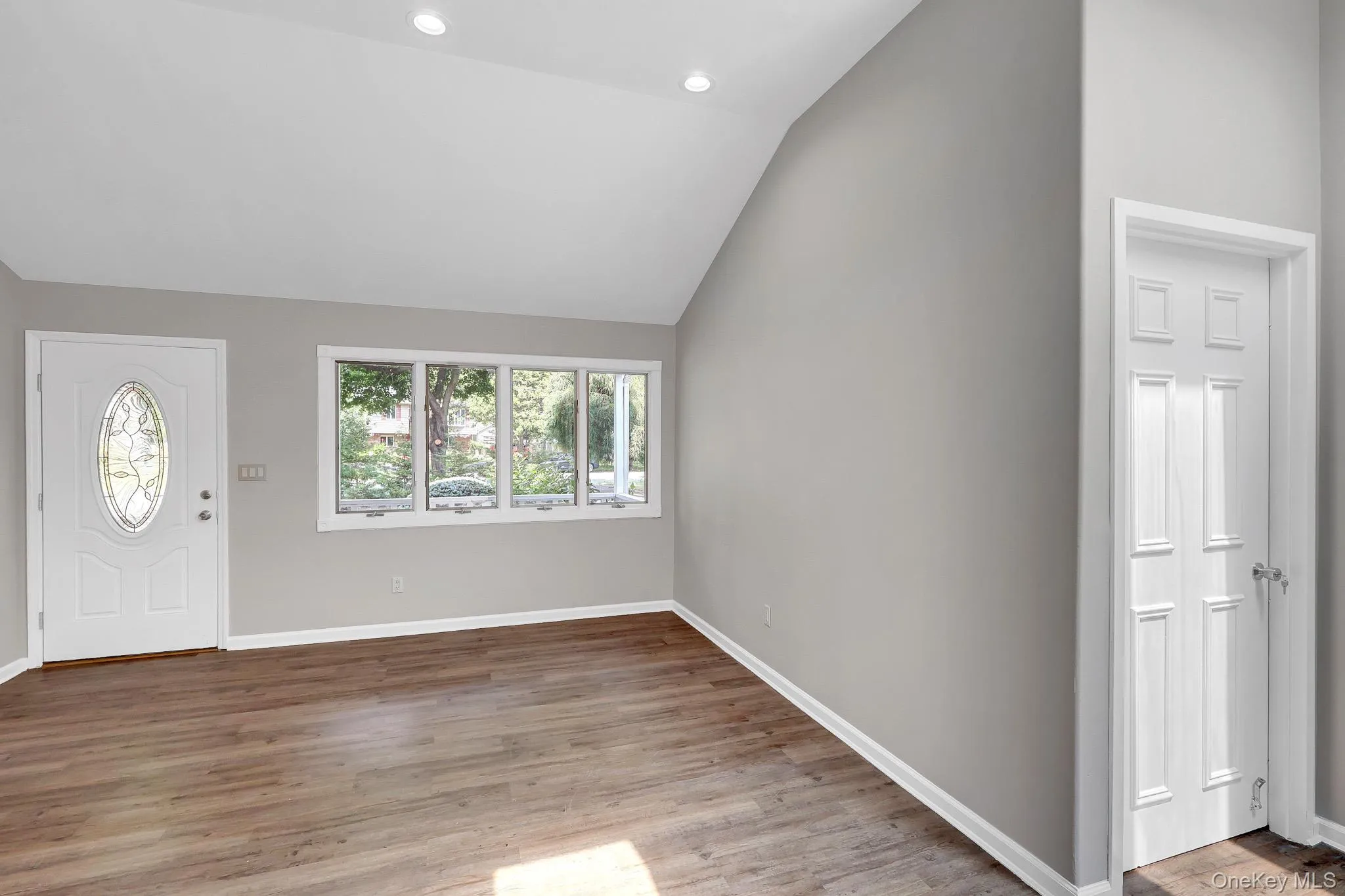 466 4th Street, Islip, NY, 3 Bedrooms Bedrooms, 7 Rooms Rooms,2 BathroomsBathrooms,Residential,For Rent,4th,0,1031624 466 4th Street, Islip, NY, 3 Bedrooms Bedrooms, 7 Rooms Rooms,2 BathroomsBathrooms,Residential,For Rent,4th,0,1031624