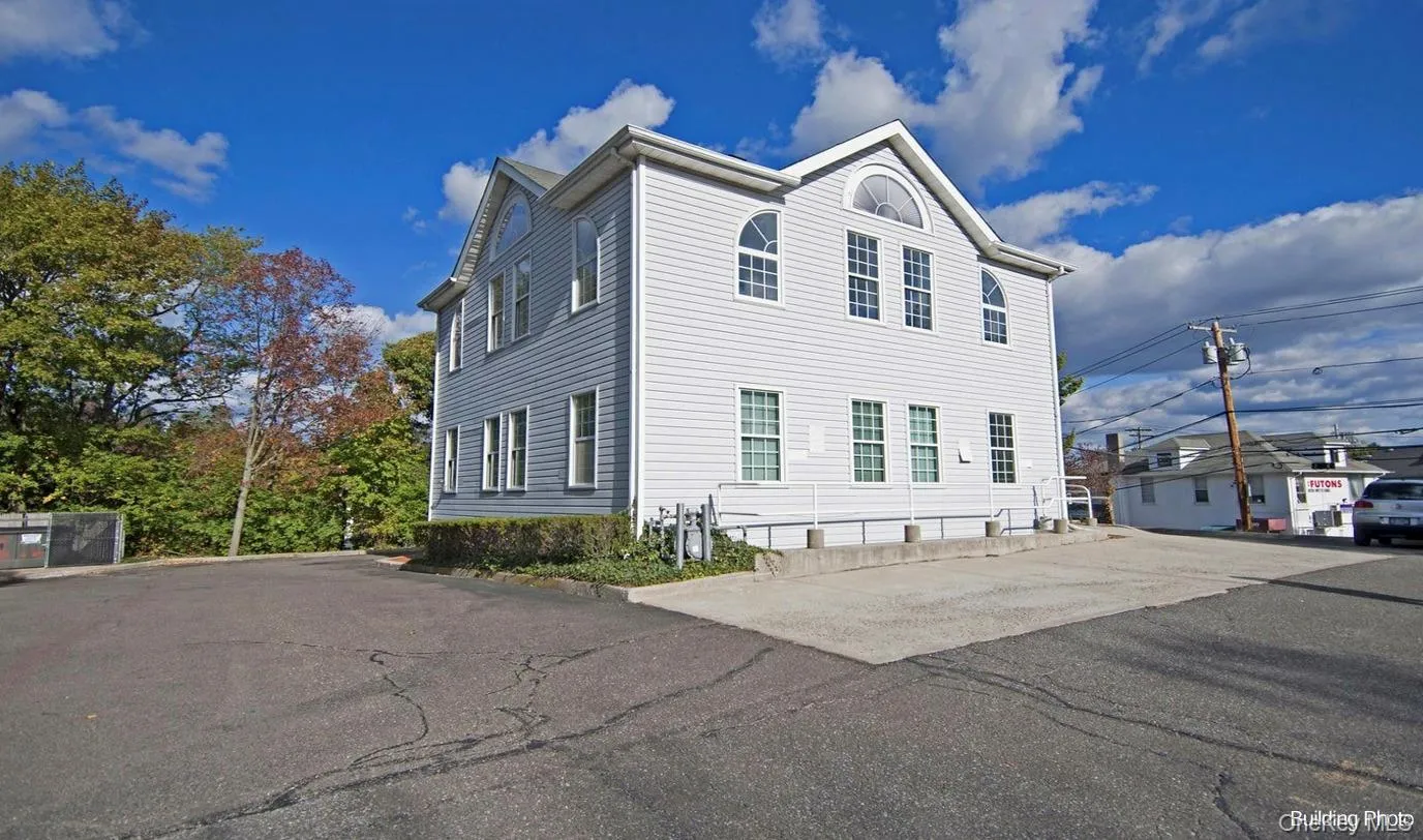 1000 Main Street, Brookhaven, NY, ,Commercial Lease,For Rent,Main,0,1031629 1000 Main Street, Brookhaven, NY, ,Commercial Lease,For Rent,Main,0,1031629