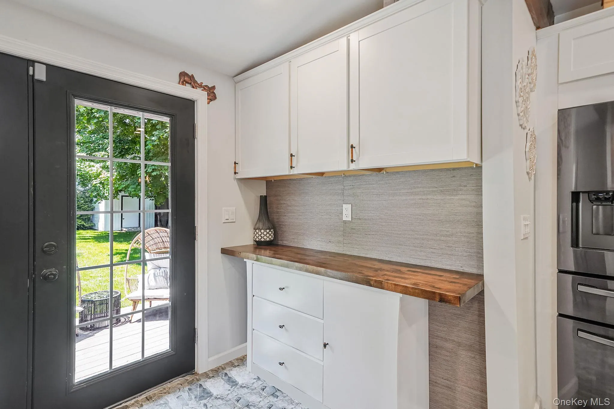 10 Bayview Avenue, Islip, NY, 3 Bedrooms Bedrooms, 7 Rooms Rooms,2 BathroomsBathrooms,Residential,For Rent,Bayview,0,1031635 10 Bayview Avenue, Islip, NY, 3 Bedrooms Bedrooms, 7 Rooms Rooms,2 BathroomsBathrooms,Residential,For Rent,Bayview,0,1031635