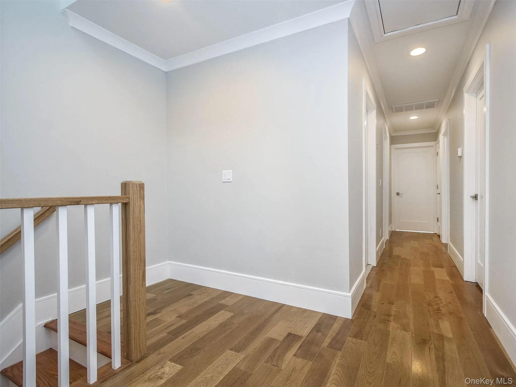 15 B Dunes Lane, North Hempstead, NY, 4 Bedrooms Bedrooms, 7 Rooms Rooms,4 BathroomsBathrooms,Residential Lease,For Rent,Dunes,0,1031638 15 B Dunes Lane, North Hempstead, NY, 4 Bedrooms Bedrooms, 7 Rooms Rooms,4 BathroomsBathrooms,Residential Lease,For Rent,Dunes,0,1031638
