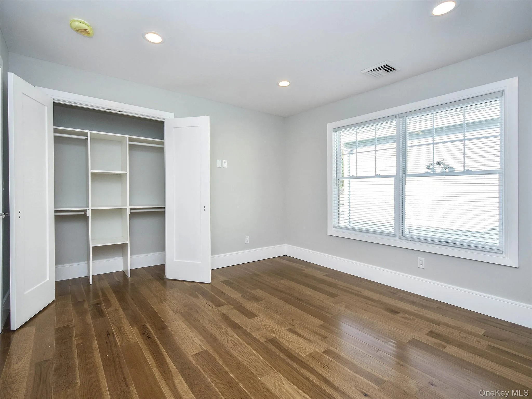 15 B Dunes Lane, North Hempstead, NY, 4 Bedrooms Bedrooms, 7 Rooms Rooms,4 BathroomsBathrooms,Residential Lease,For Rent,Dunes,0,1031638 15 B Dunes Lane, North Hempstead, NY, 4 Bedrooms Bedrooms, 7 Rooms Rooms,4 BathroomsBathrooms,Residential Lease,For Rent,Dunes,0,1031638