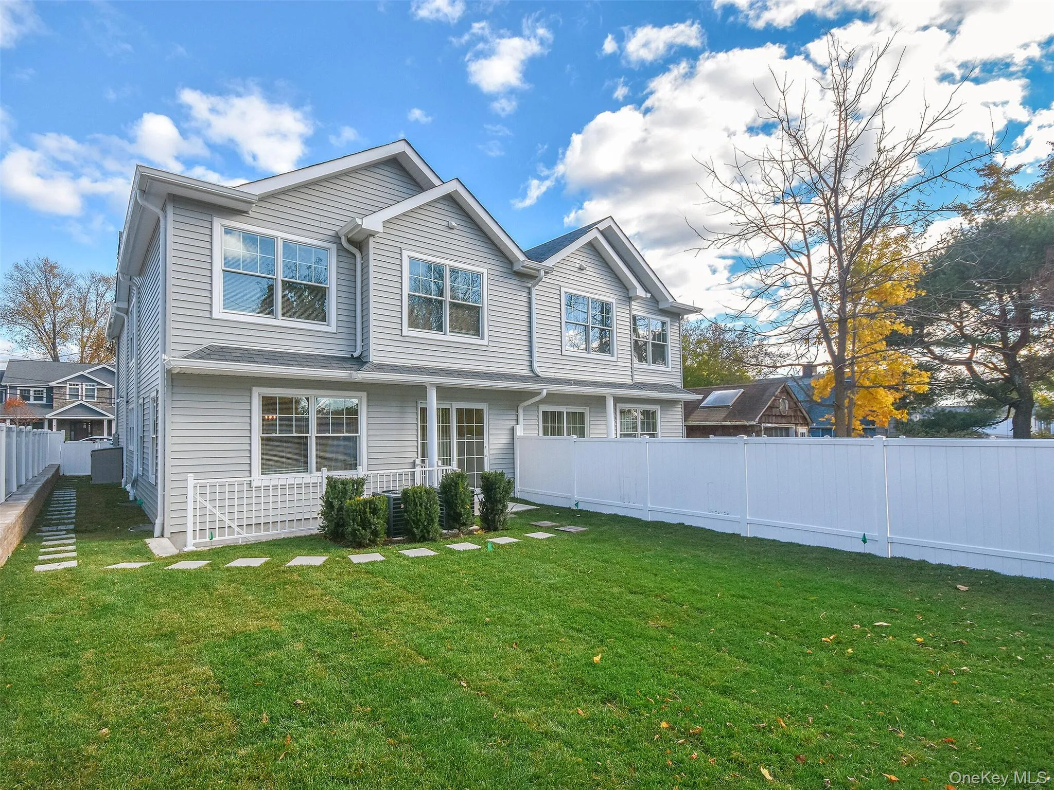 15 B Dunes Lane, North Hempstead, NY, 4 Bedrooms Bedrooms, 7 Rooms Rooms,4 BathroomsBathrooms,Residential Lease,For Rent,Dunes,0,1031638 15 B Dunes Lane, North Hempstead, NY, 4 Bedrooms Bedrooms, 7 Rooms Rooms,4 BathroomsBathrooms,Residential Lease,For Rent,Dunes,0,1031638