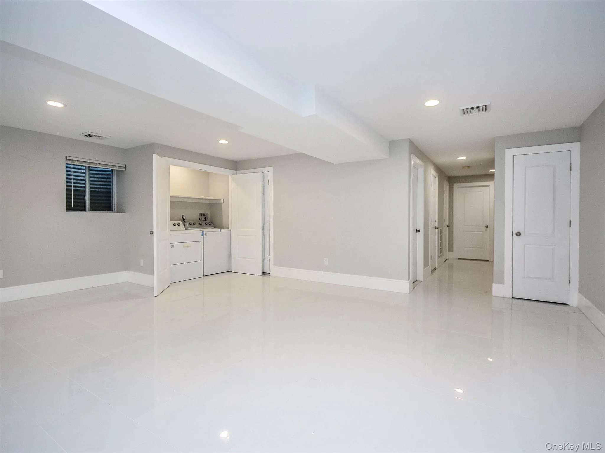 15 B Dunes Lane, North Hempstead, NY, 4 Bedrooms Bedrooms, 7 Rooms Rooms,4 BathroomsBathrooms,Residential Lease,For Rent,Dunes,0,1031638 15 B Dunes Lane, North Hempstead, NY, 4 Bedrooms Bedrooms, 7 Rooms Rooms,4 BathroomsBathrooms,Residential Lease,For Rent,Dunes,0,1031638