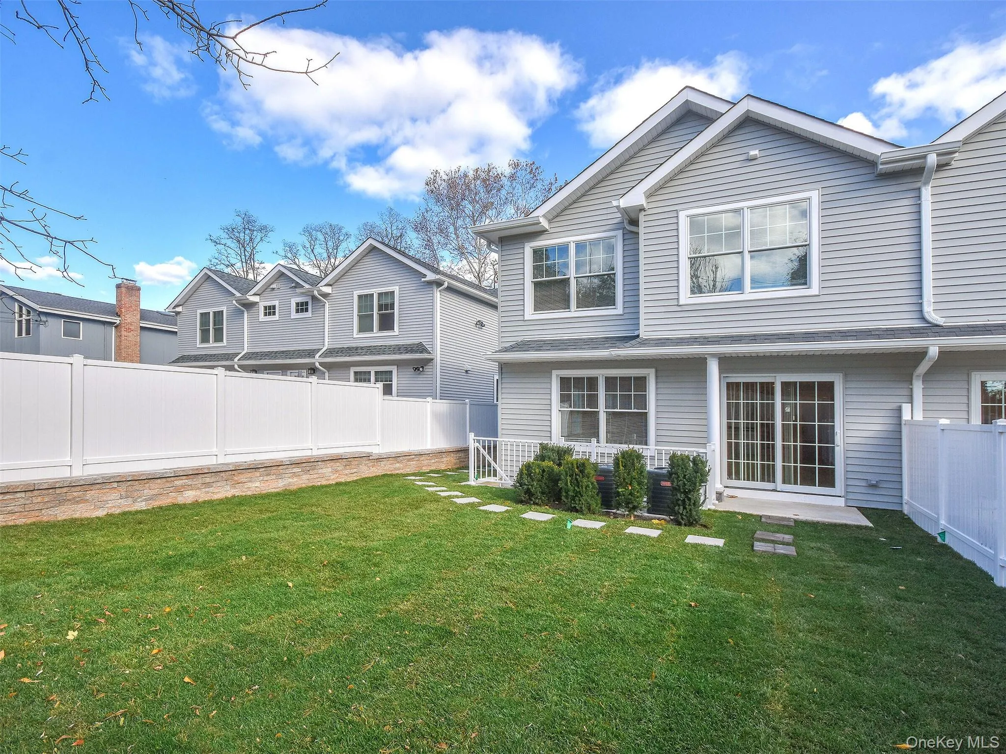 15 B Dunes Lane, North Hempstead, NY, 4 Bedrooms Bedrooms, 7 Rooms Rooms,4 BathroomsBathrooms,Residential Lease,For Rent,Dunes,0,1031638 15 B Dunes Lane, North Hempstead, NY, 4 Bedrooms Bedrooms, 7 Rooms Rooms,4 BathroomsBathrooms,Residential Lease,For Rent,Dunes,0,1031638