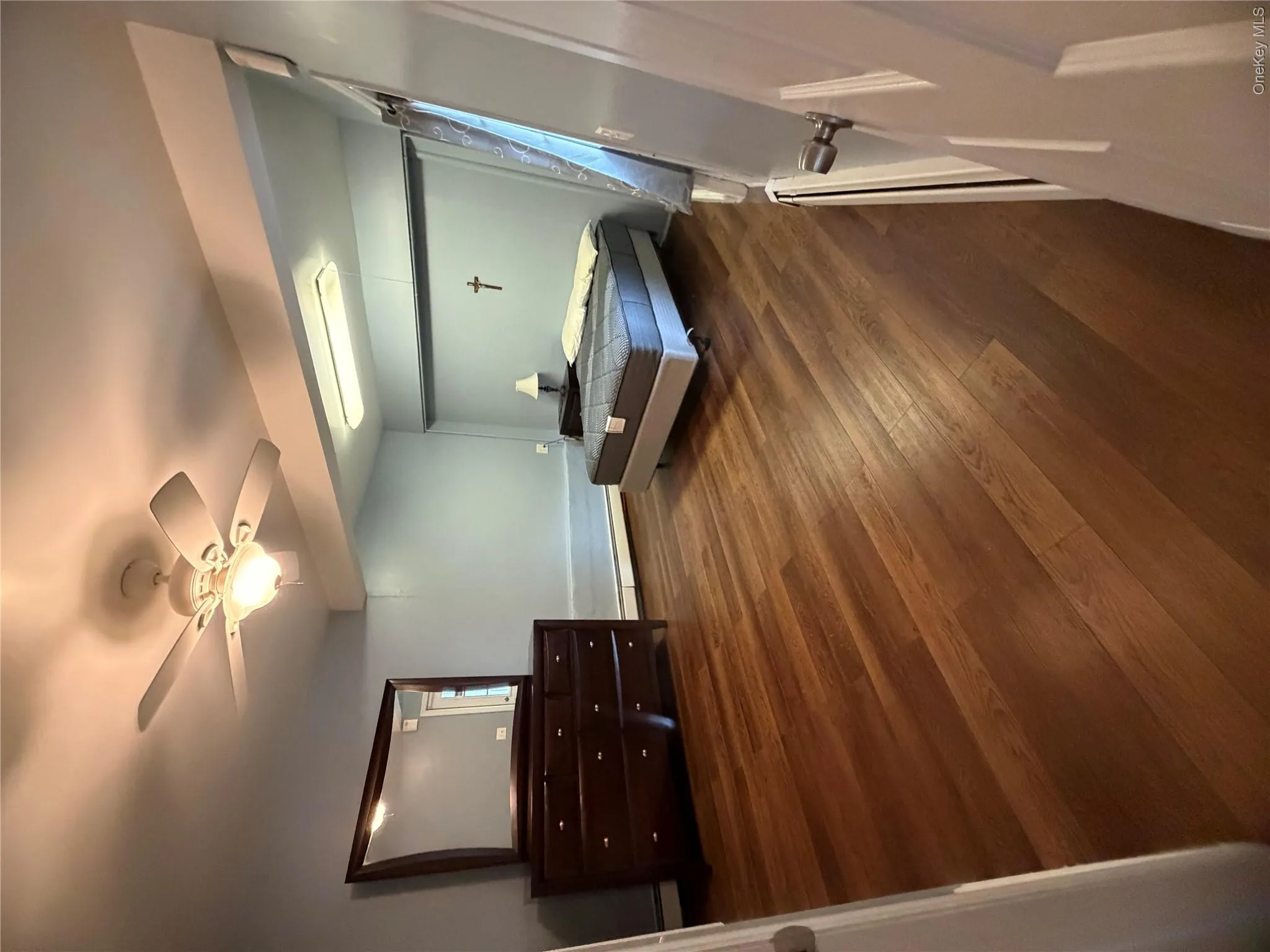 13 Spring Street, Warwick (town), NY, 1 Bedroom Bedrooms, 3 Rooms Rooms,1 BathroomBathrooms,Residential Lease,For Rent,Spring,0,1031639 13 Spring Street, Warwick (town), NY, 1 Bedroom Bedrooms, 3 Rooms Rooms,1 BathroomBathrooms,Residential Lease,For Rent,Spring,0,1031639