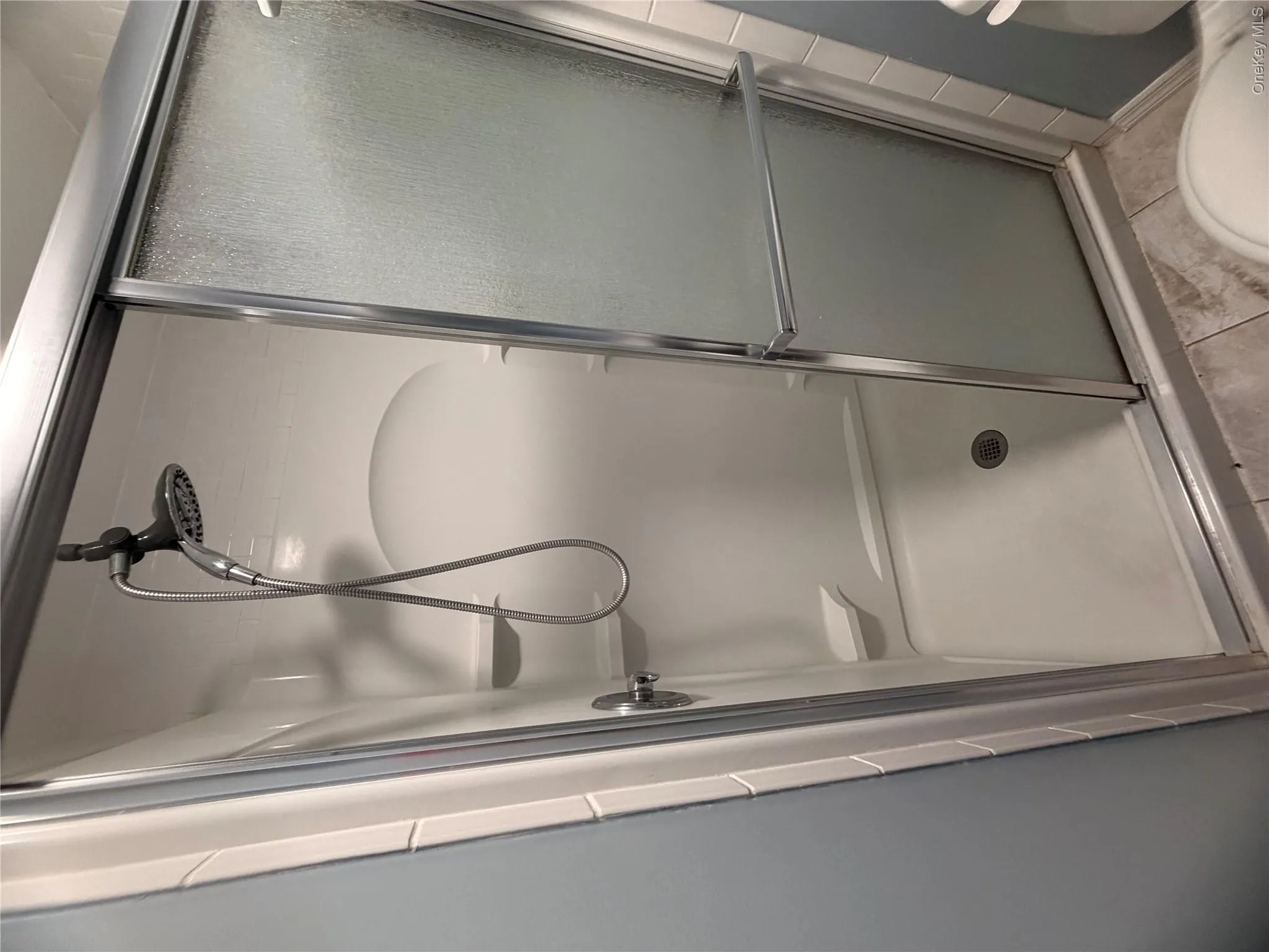 Shower Shower