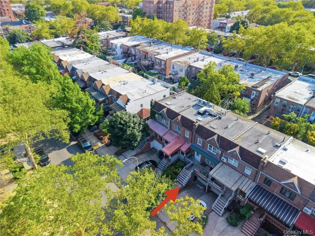2340 29th Street, New York, NY, 3 Bedrooms Bedrooms, 7 Rooms Rooms,2 BathroomsBathrooms,Residential,For Rent,29th,0,1031642 2340 29th Street, New York, NY, 3 Bedrooms Bedrooms, 7 Rooms Rooms,2 BathroomsBathrooms,Residential,For Rent,29th,0,1031642