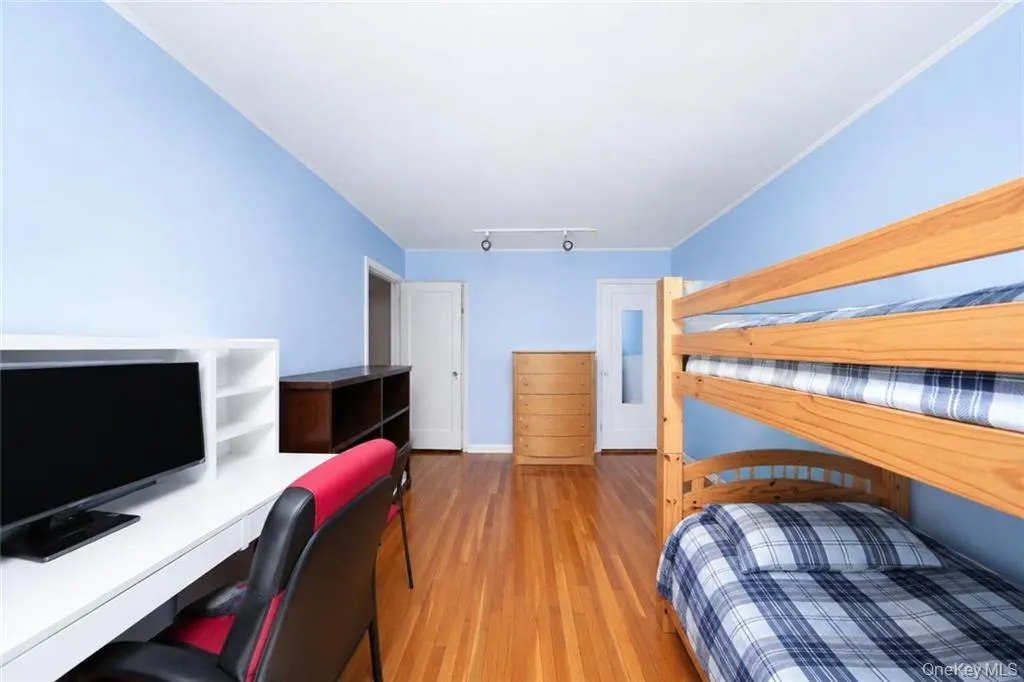 2340 29th Street, New York, NY, 3 Bedrooms Bedrooms, 7 Rooms Rooms,2 BathroomsBathrooms,Residential,For Rent,29th,0,1031642 2340 29th Street, New York, NY, 3 Bedrooms Bedrooms, 7 Rooms Rooms,2 BathroomsBathrooms,Residential,For Rent,29th,0,1031642