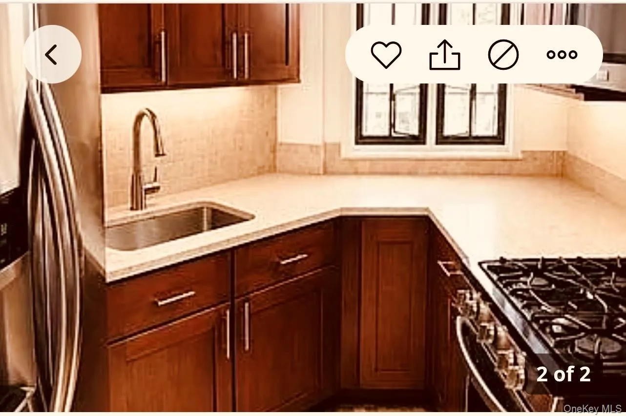1651 Metropolitan Avenue, New York, NY, 1 Bedroom Bedrooms, 4 Rooms Rooms,1 BathroomBathrooms,Residential,For Rent,Metropolitan,0,1031646 1651 Metropolitan Avenue, New York, NY, 1 Bedroom Bedrooms, 4 Rooms Rooms,1 BathroomBathrooms,Residential,For Rent,Metropolitan,0,1031646