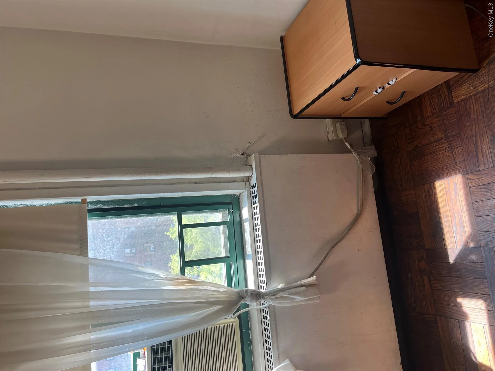 1651 Metropolitan Avenue, New York, NY, 1 Bedroom Bedrooms, 4 Rooms Rooms,1 BathroomBathrooms,Residential,For Rent,Metropolitan,0,1031646 1651 Metropolitan Avenue, New York, NY, 1 Bedroom Bedrooms, 4 Rooms Rooms,1 BathroomBathrooms,Residential,For Rent,Metropolitan,0,1031646