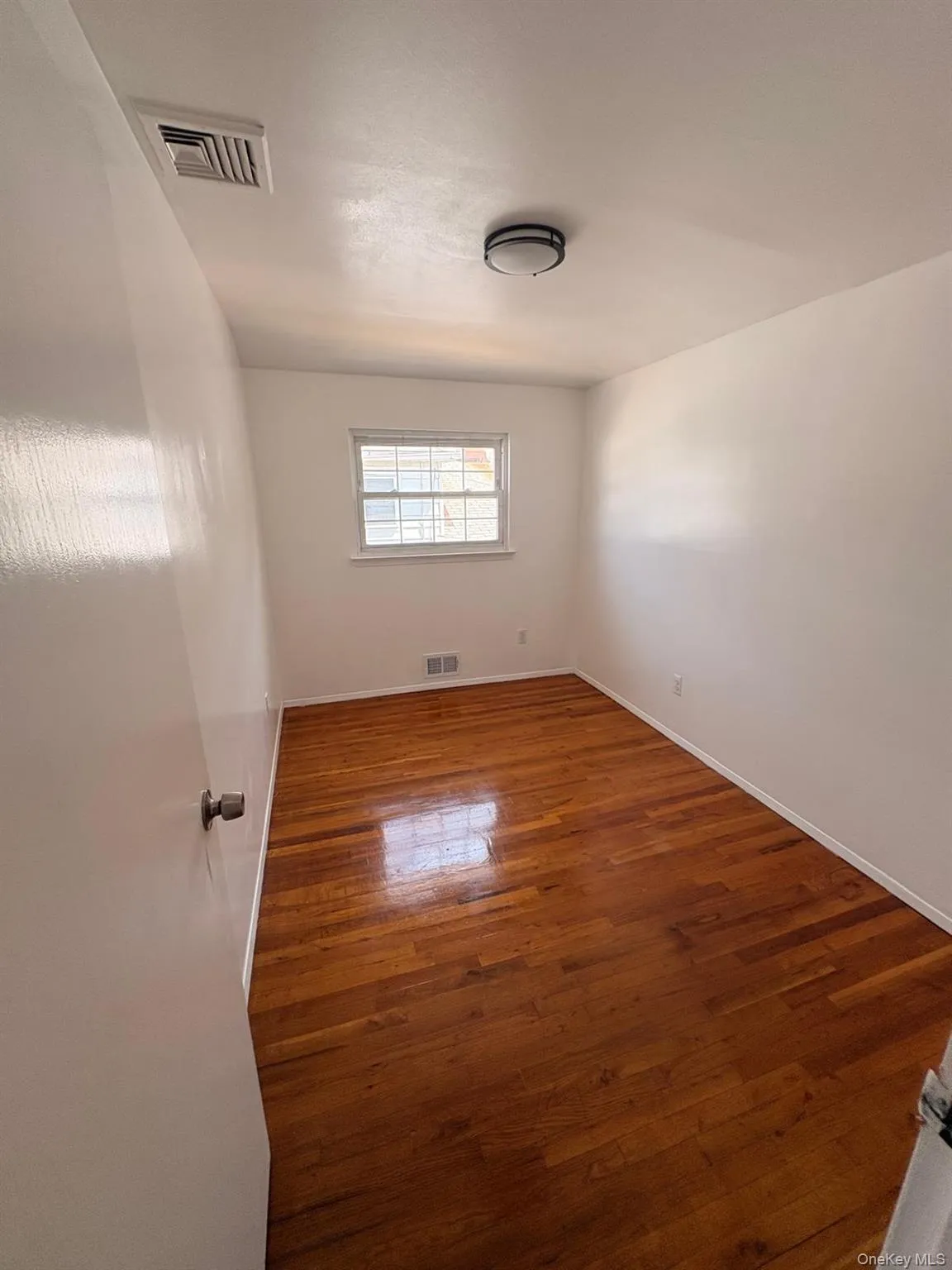 140-28 161st Street, New York, NY, 3 Bedrooms Bedrooms, 5 Rooms Rooms,2 BathroomsBathrooms,Residential Lease,For Rent,161st,0,1031647 140-28 161st Street, New York, NY, 3 Bedrooms Bedrooms, 5 Rooms Rooms,2 BathroomsBathrooms,Residential Lease,For Rent,161st,0,1031647