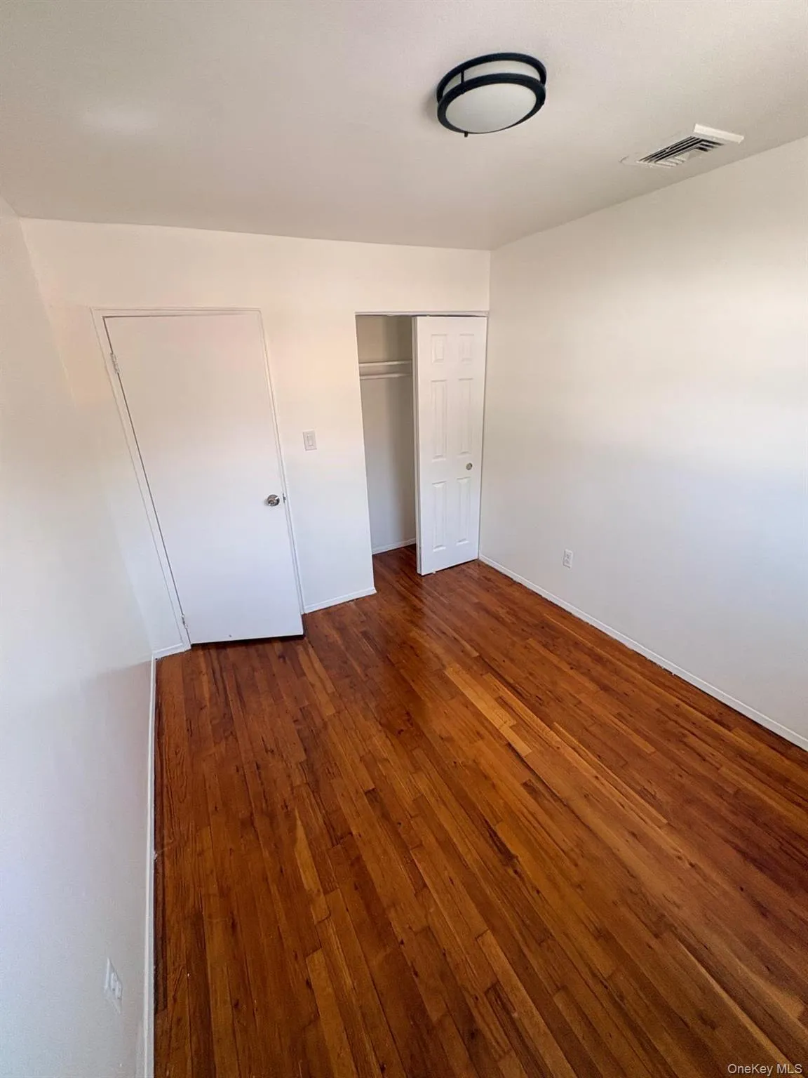 140-28 161st Street, New York, NY, 3 Bedrooms Bedrooms, 5 Rooms Rooms,2 BathroomsBathrooms,Residential Lease,For Rent,161st,0,1031647 140-28 161st Street, New York, NY, 3 Bedrooms Bedrooms, 5 Rooms Rooms,2 BathroomsBathrooms,Residential Lease,For Rent,161st,0,1031647