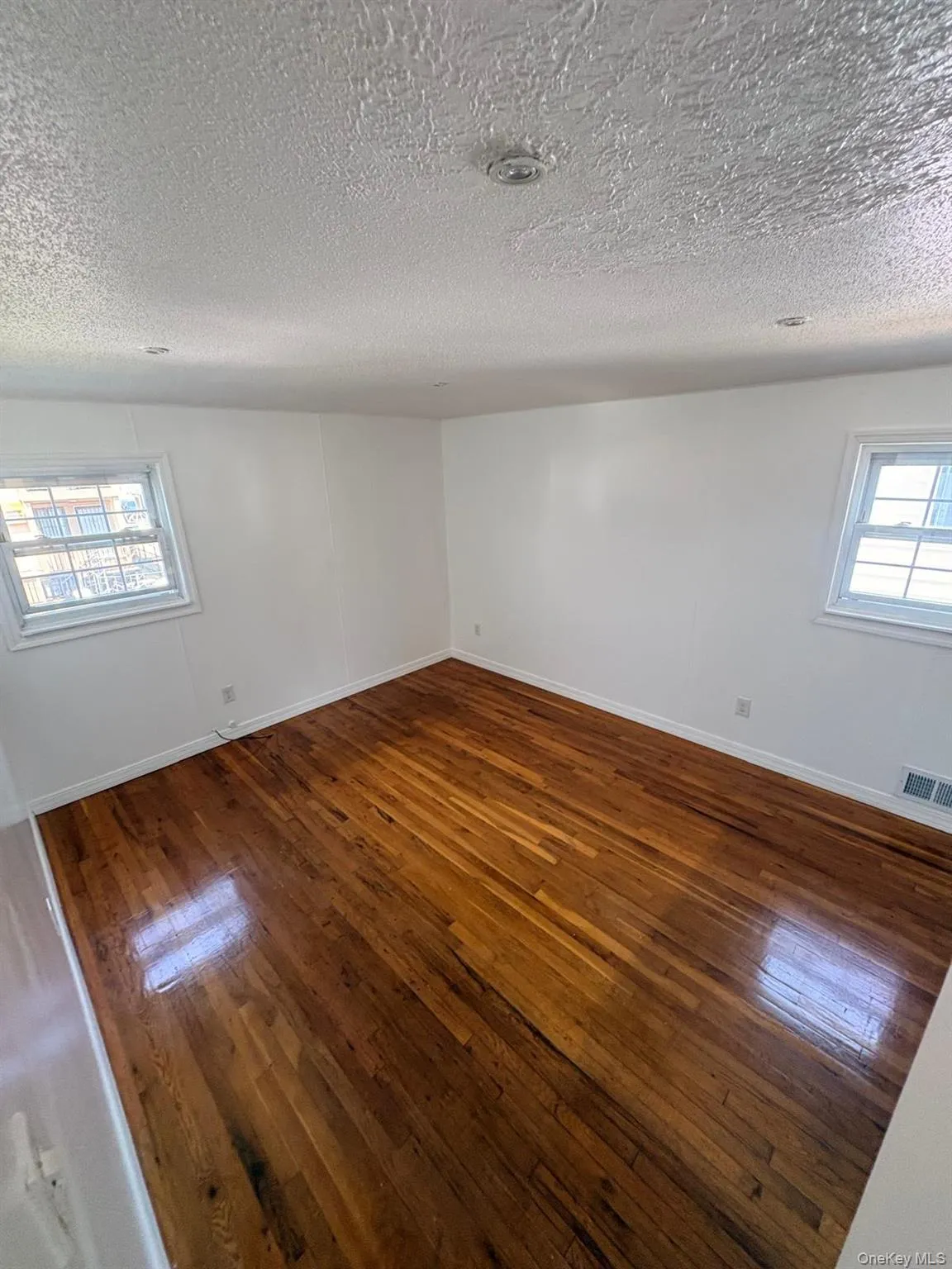 140-28 161st Street, New York, NY, 3 Bedrooms Bedrooms, 5 Rooms Rooms,2 BathroomsBathrooms,Residential Lease,For Rent,161st,0,1031647 140-28 161st Street, New York, NY, 3 Bedrooms Bedrooms, 5 Rooms Rooms,2 BathroomsBathrooms,Residential Lease,For Rent,161st,0,1031647