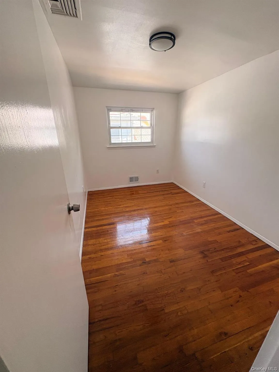 140-28 161st Street, New York, NY, 3 Bedrooms Bedrooms, 5 Rooms Rooms,2 BathroomsBathrooms,Residential Lease,For Rent,161st,0,1031647 140-28 161st Street, New York, NY, 3 Bedrooms Bedrooms, 5 Rooms Rooms,2 BathroomsBathrooms,Residential Lease,For Rent,161st,0,1031647