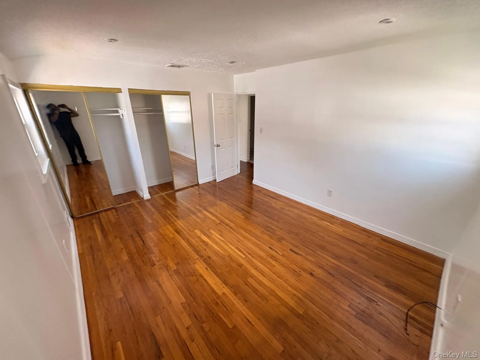 140-28 161st Street, New York, NY, 3 Bedrooms Bedrooms, 5 Rooms Rooms,2 BathroomsBathrooms,Residential Lease,For Rent,161st,0,1031647 140-28 161st Street, New York, NY, 3 Bedrooms Bedrooms, 5 Rooms Rooms,2 BathroomsBathrooms,Residential Lease,For Rent,161st,0,1031647