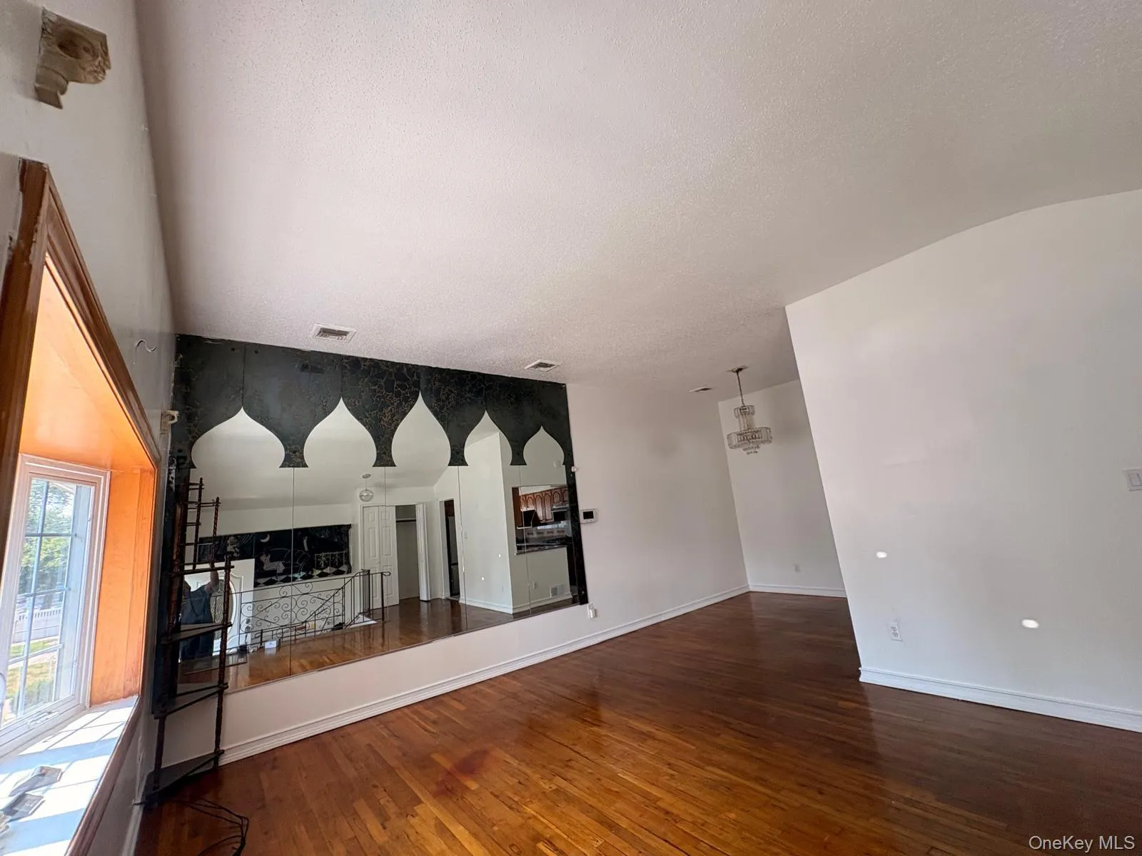 140-28 161st Street, New York, NY, 3 Bedrooms Bedrooms, 5 Rooms Rooms,2 BathroomsBathrooms,Residential Lease,For Rent,161st,0,1031647 140-28 161st Street, New York, NY, 3 Bedrooms Bedrooms, 5 Rooms Rooms,2 BathroomsBathrooms,Residential Lease,For Rent,161st,0,1031647
