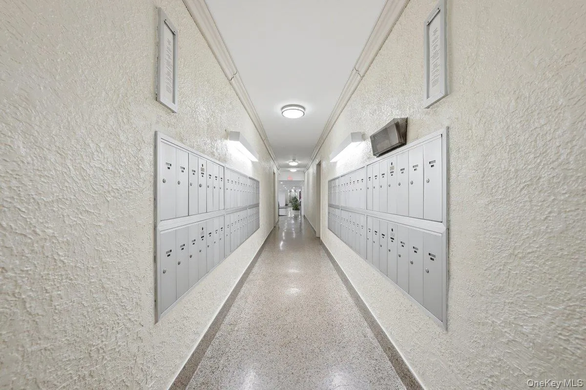3 Sadore Lane, Yonkers, NY, 1 Bedroom Bedrooms, 4 Rooms Rooms,1 BathroomBathrooms,Residential,For Rent,Sadore,0,1031652 3 Sadore Lane, Yonkers, NY, 1 Bedroom Bedrooms, 4 Rooms Rooms,1 BathroomBathrooms,Residential,For Rent,Sadore,0,1031652