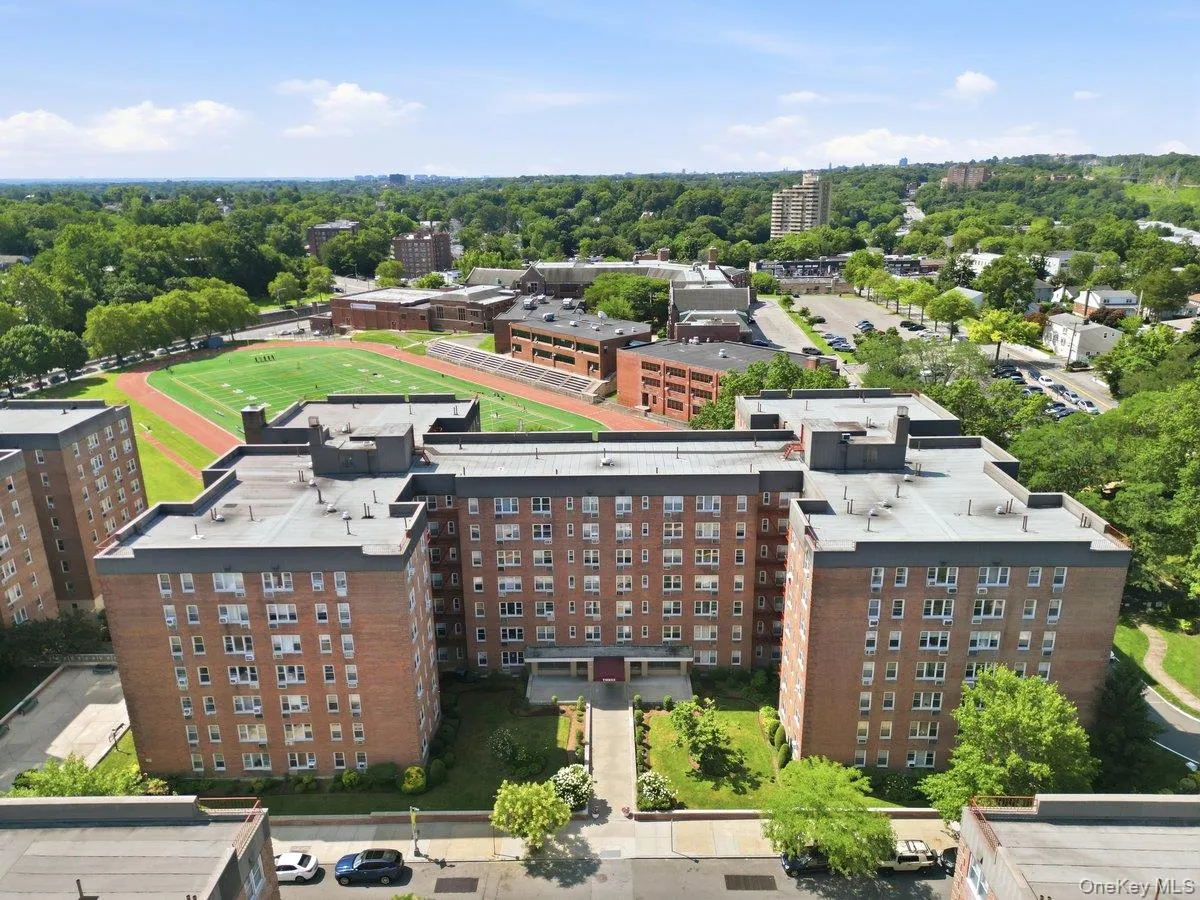 3 Sadore Lane, Yonkers, NY, 1 Bedroom Bedrooms, 4 Rooms Rooms,1 BathroomBathrooms,Residential,For Rent,Sadore,0,1031652 3 Sadore Lane, Yonkers, NY, 1 Bedroom Bedrooms, 4 Rooms Rooms,1 BathroomBathrooms,Residential,For Rent,Sadore,0,1031652