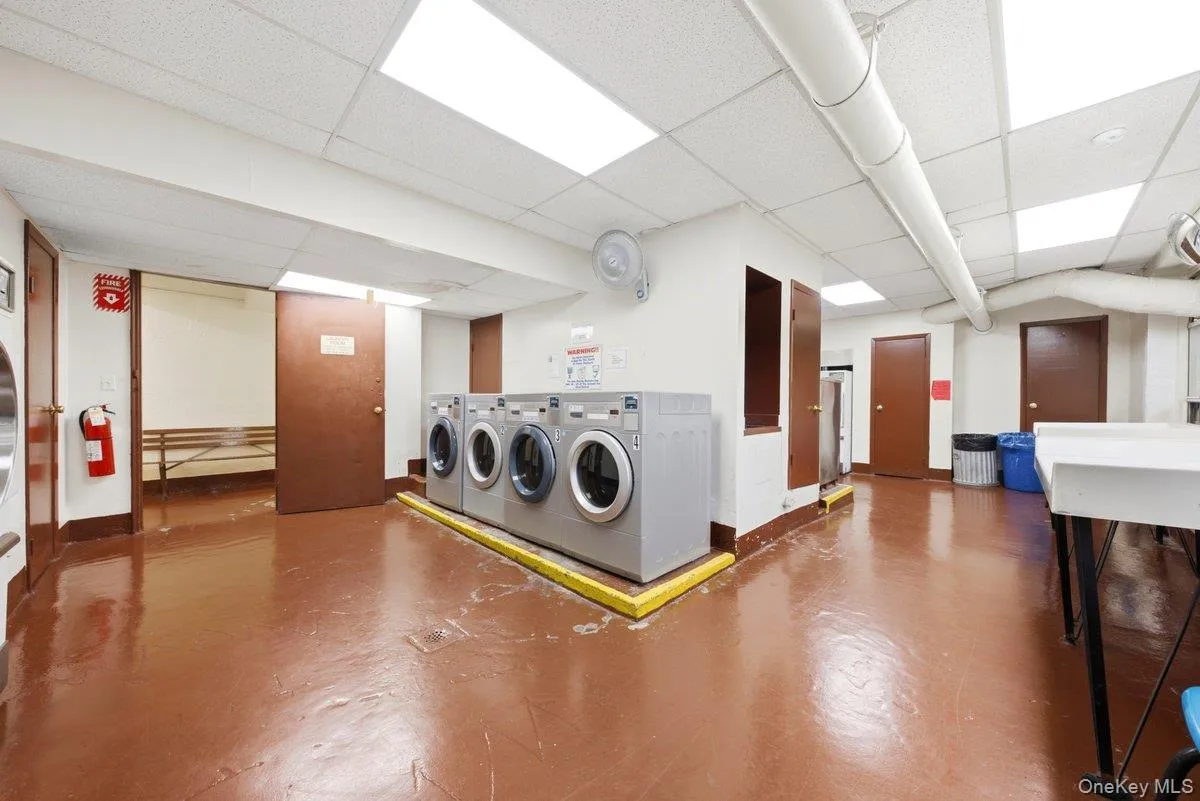 3 Sadore Lane, Yonkers, NY, 1 Bedroom Bedrooms, 4 Rooms Rooms,1 BathroomBathrooms,Residential,For Rent,Sadore,0,1031652 3 Sadore Lane, Yonkers, NY, 1 Bedroom Bedrooms, 4 Rooms Rooms,1 BathroomBathrooms,Residential,For Rent,Sadore,0,1031652