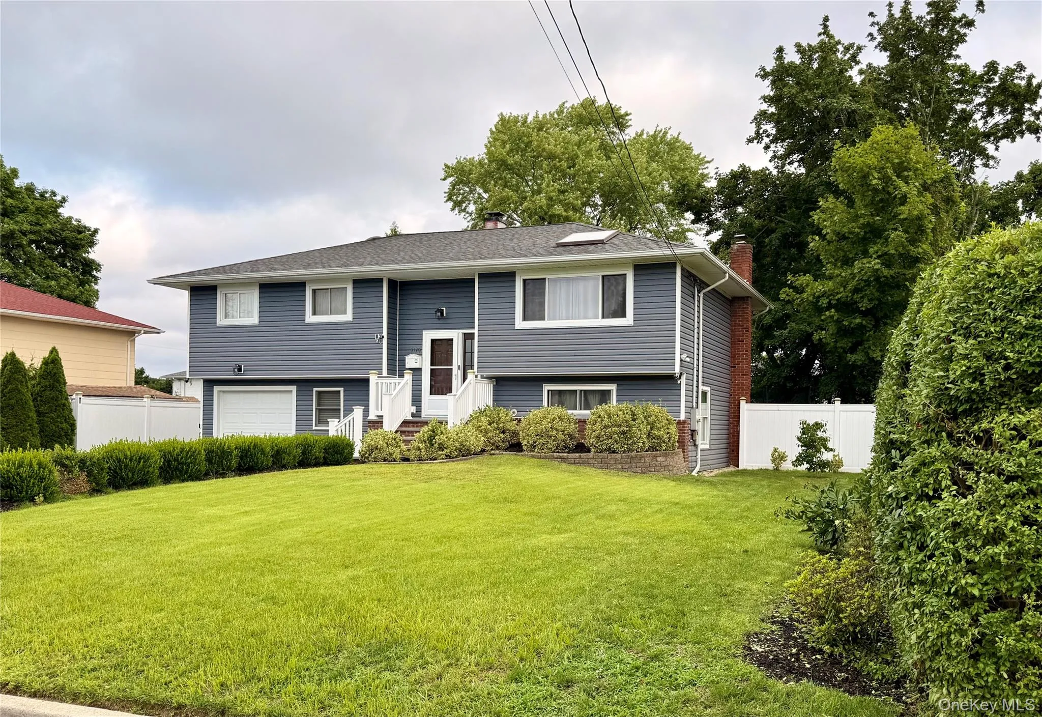 199 Orange Street, Islip, NY, 4 Bedrooms Bedrooms, 8 Rooms Rooms,2 BathroomsBathrooms,Residential,For Rent,Orange,0,1031654 199 Orange Street, Islip, NY, 4 Bedrooms Bedrooms, 8 Rooms Rooms,2 BathroomsBathrooms,Residential,For Rent,Orange,0,1031654
