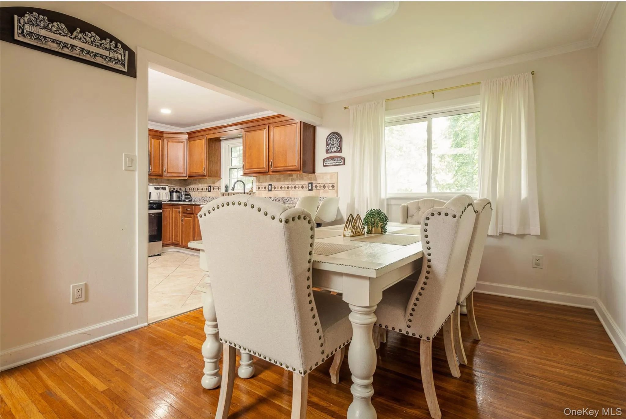 199 Orange Street, Islip, NY, 4 Bedrooms Bedrooms, 8 Rooms Rooms,2 BathroomsBathrooms,Residential,For Rent,Orange,0,1031654 199 Orange Street, Islip, NY, 4 Bedrooms Bedrooms, 8 Rooms Rooms,2 BathroomsBathrooms,Residential,For Rent,Orange,0,1031654