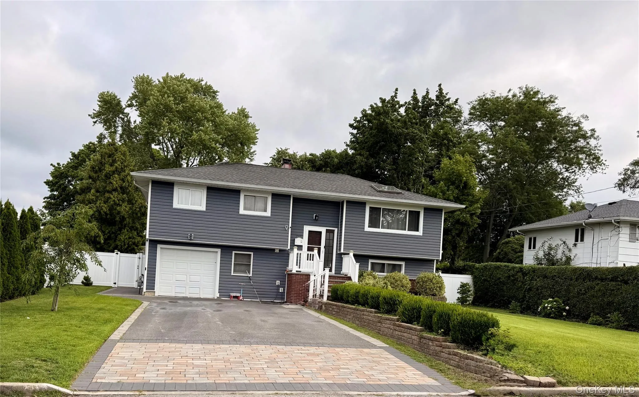 199 Orange Street, Islip, NY, 4 Bedrooms Bedrooms, 8 Rooms Rooms,2 BathroomsBathrooms,Residential,For Rent,Orange,0,1031654 199 Orange Street, Islip, NY, 4 Bedrooms Bedrooms, 8 Rooms Rooms,2 BathroomsBathrooms,Residential,For Rent,Orange,0,1031654